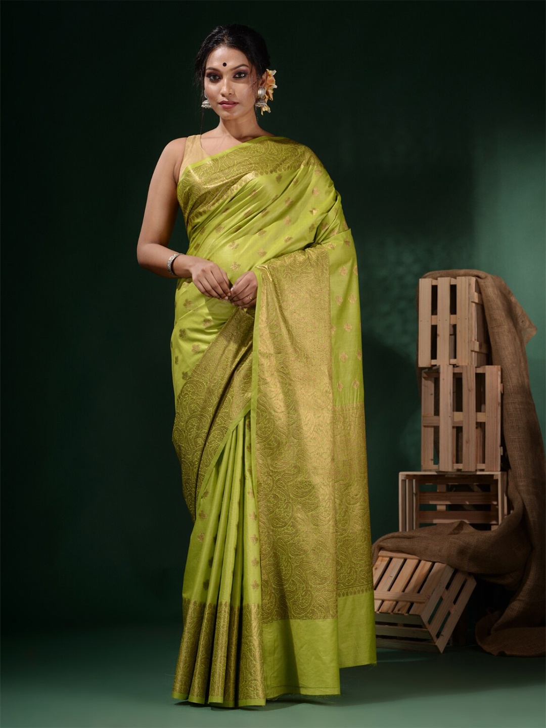 

Charukriti Ethnic Motifs Woven Design Zari Saree, Green