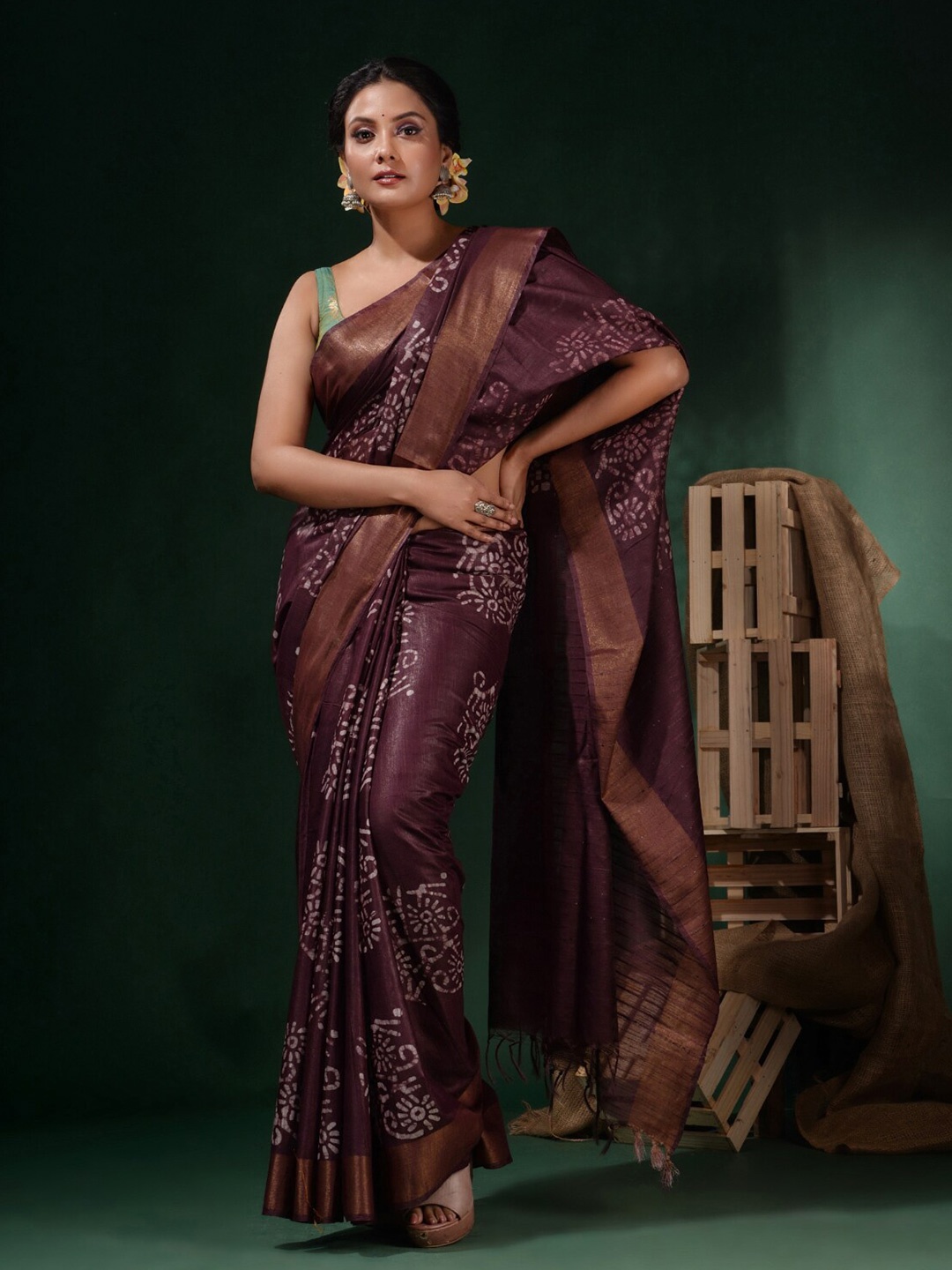 

Charukriti Batik Zari Silk Blend Saree, Brown