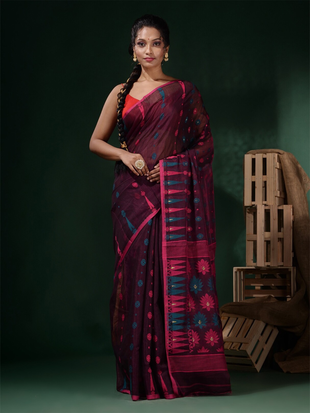 

Charukriti Ethnic Motifs Woven Design Pure Cotton Jamdani Saree, Red