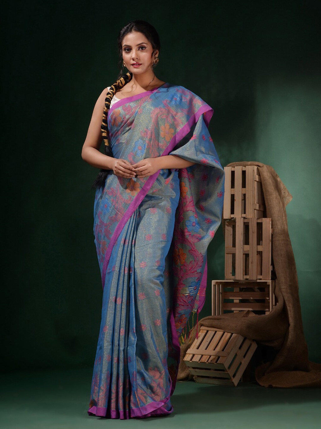 

Charukriti Floral Zari Tissue Saree, Blue