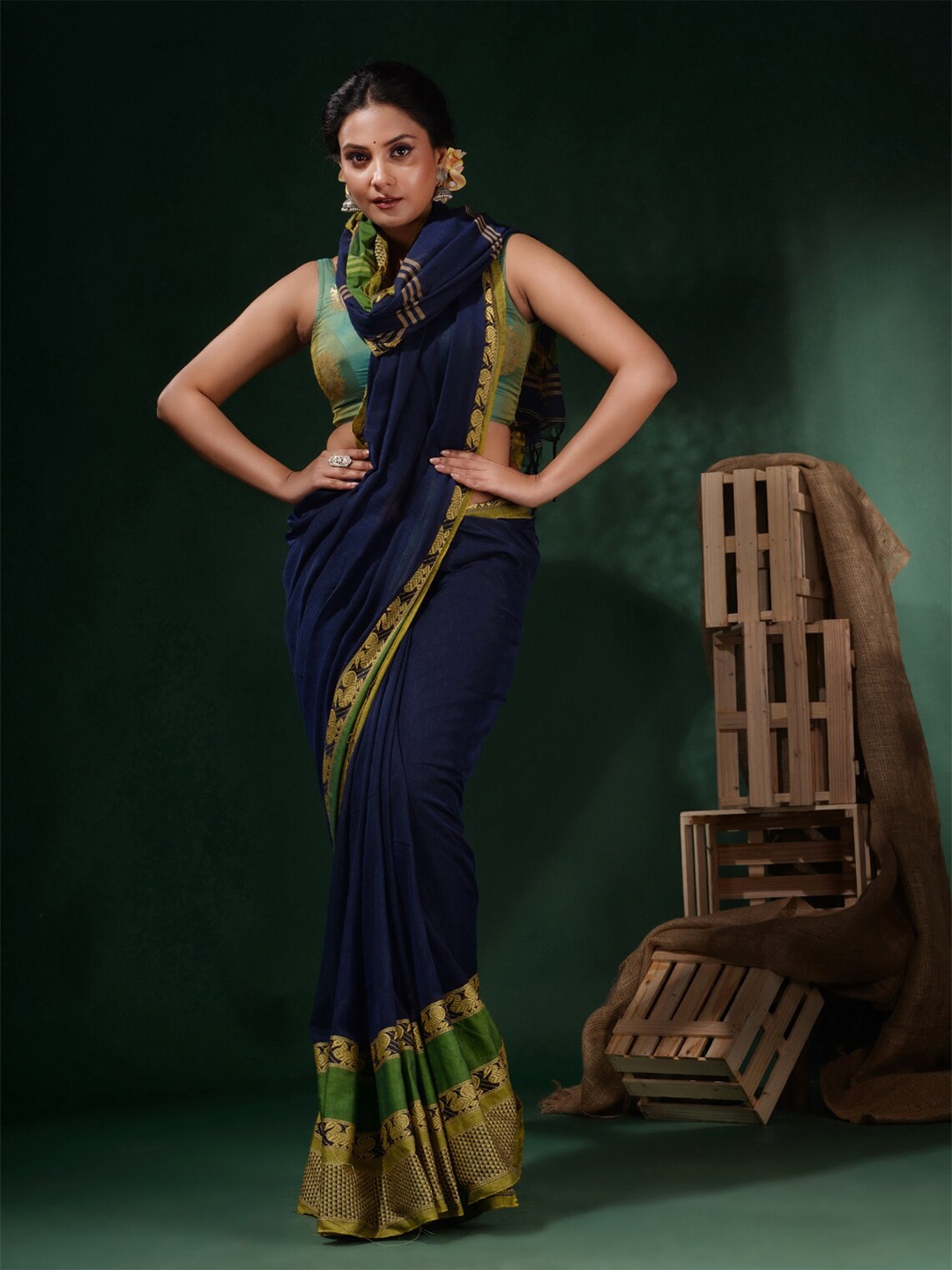 

Charukriti Ethnic Motifs Woven Design Border Tasseled Pure Cotton Saree, Navy blue