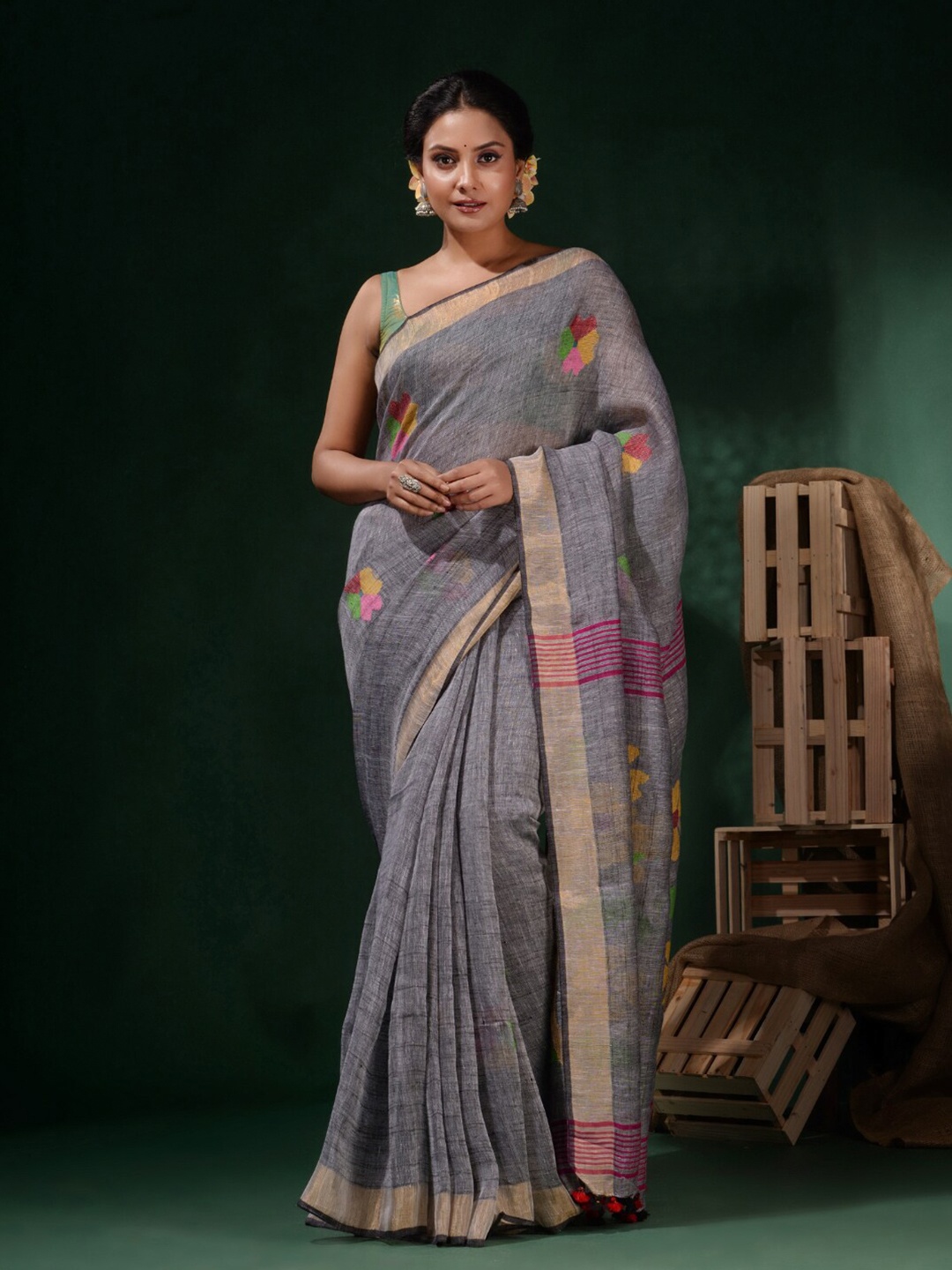 

Charukriti Floral Woven Design Zari Pure Linen Saree, Grey
