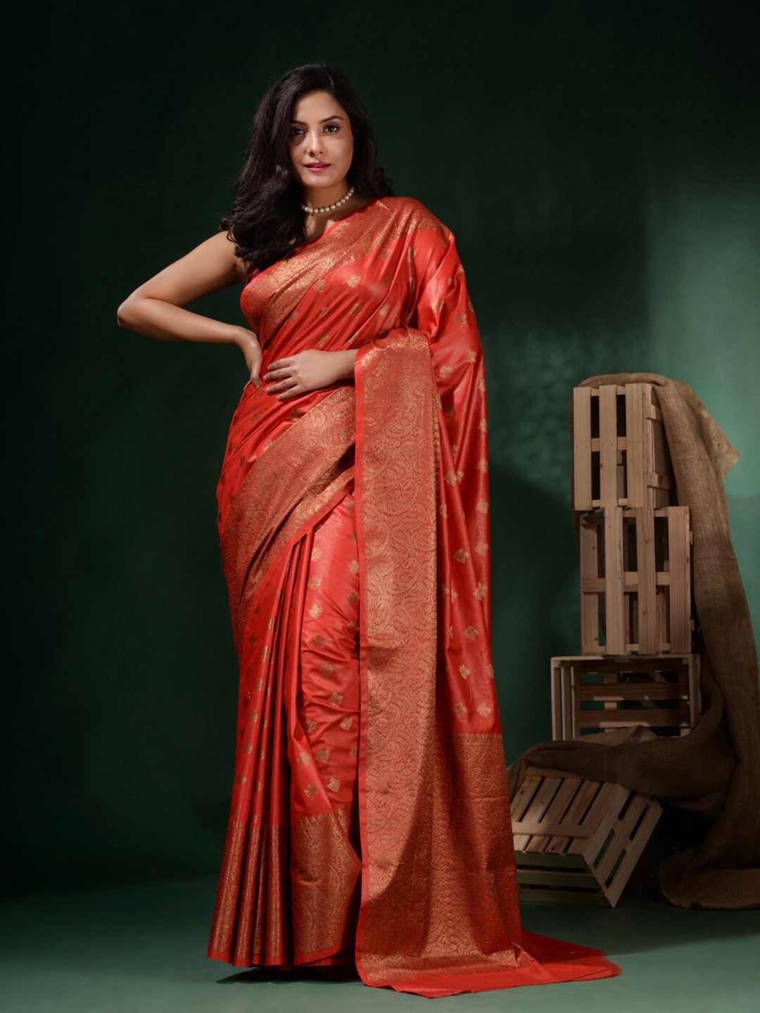 

Charukriti Ethnic Motifs Woven Design Zari Silk Blend Saree, Red