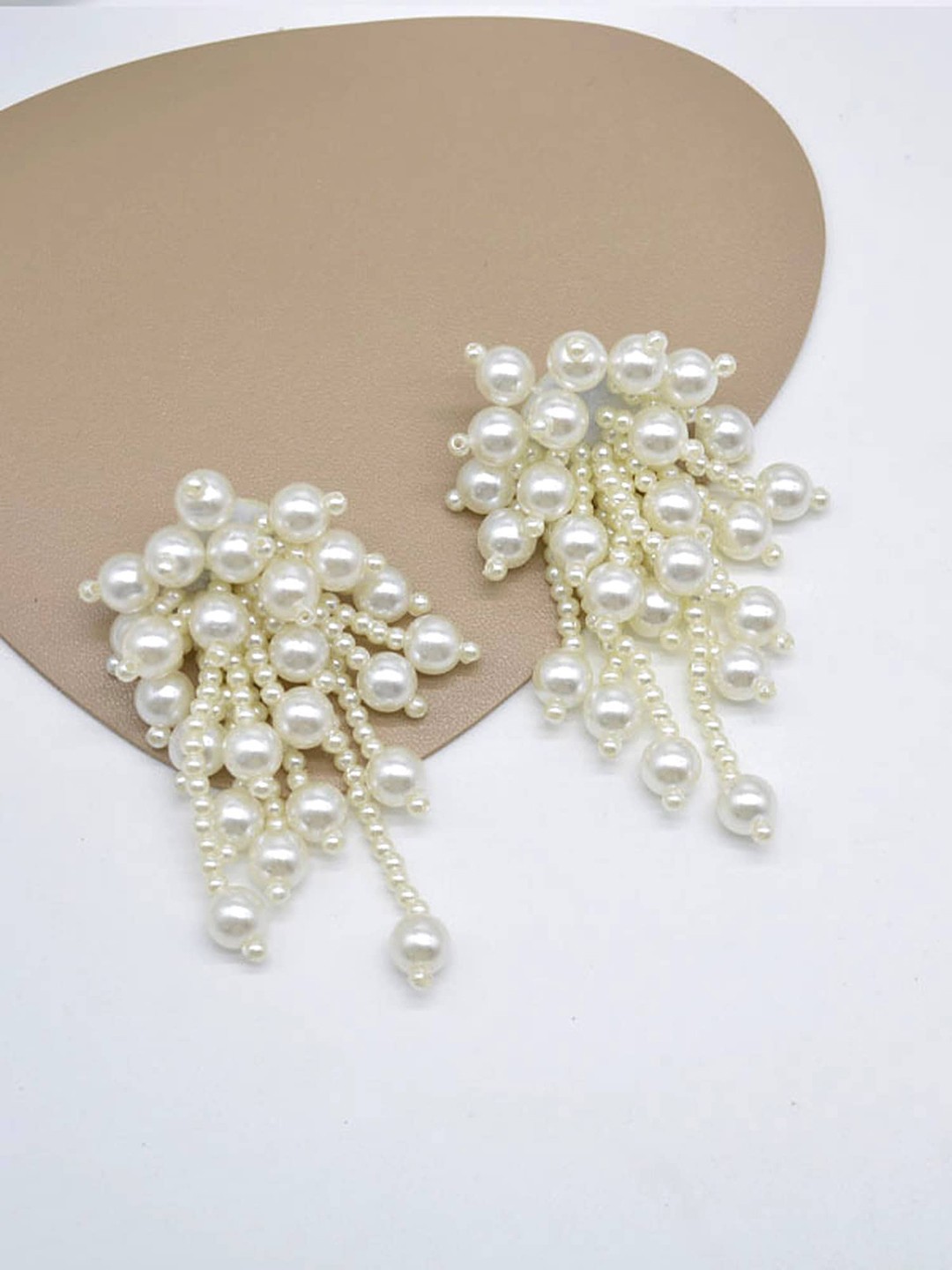 

Bellofox White Pearls Contemporary Studs Earrings