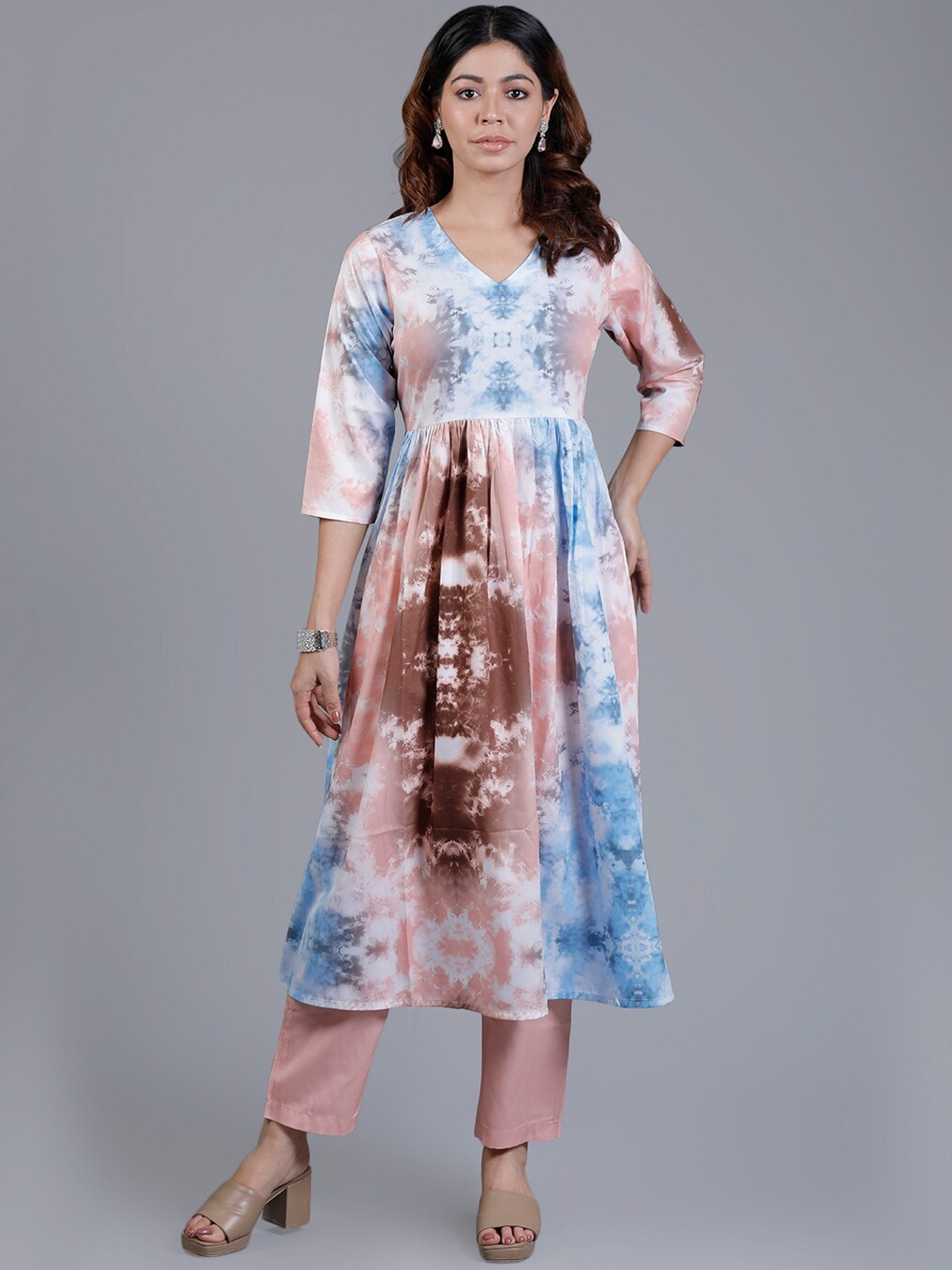 

V TRADITION Dyed V-Neck Pure Cotton Empire Kurta with Trousers, Blue