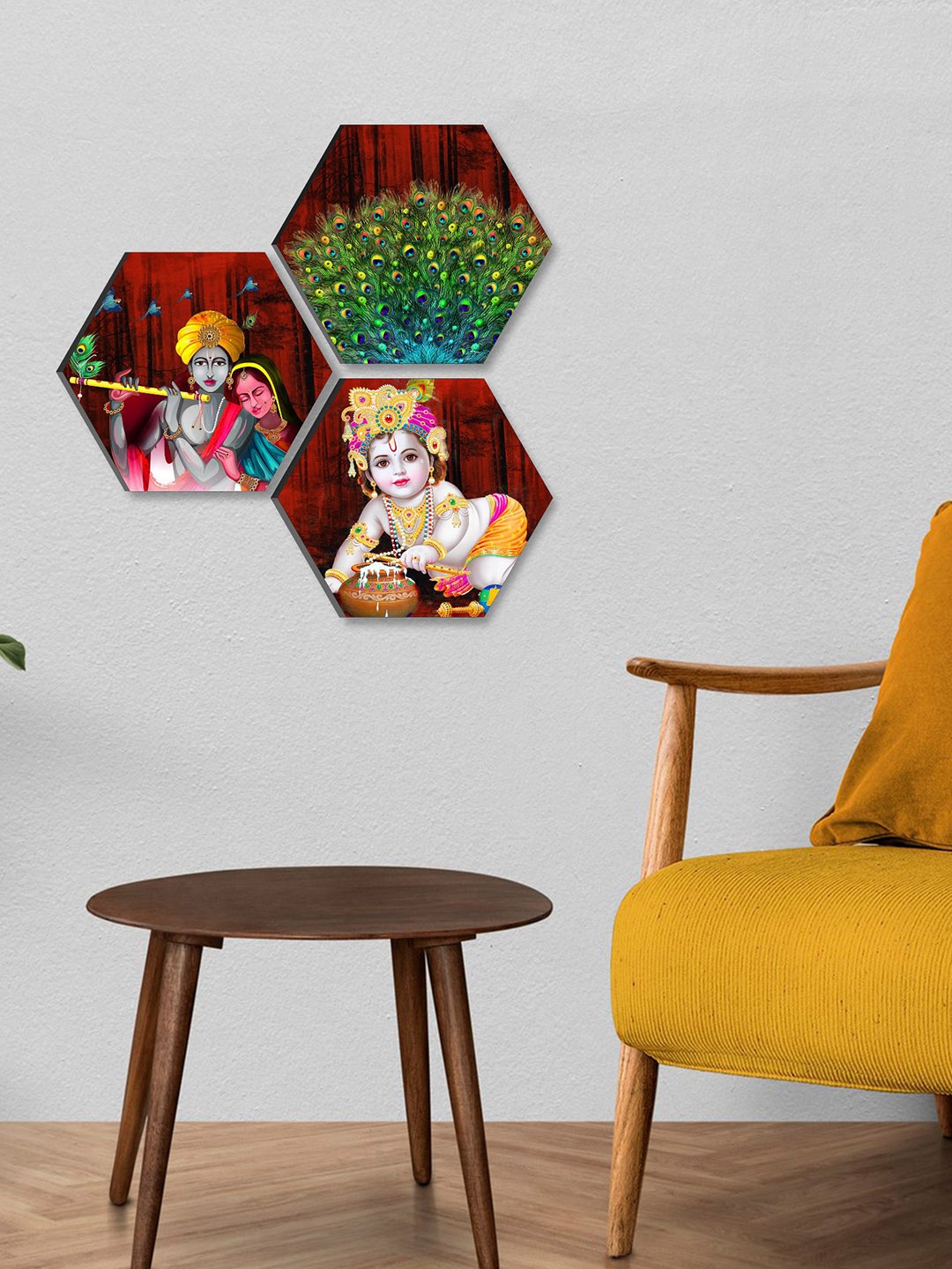 

SAF Maroon & Grey 3 Pieces Radha Krishna Printed UV Coating Wall Art