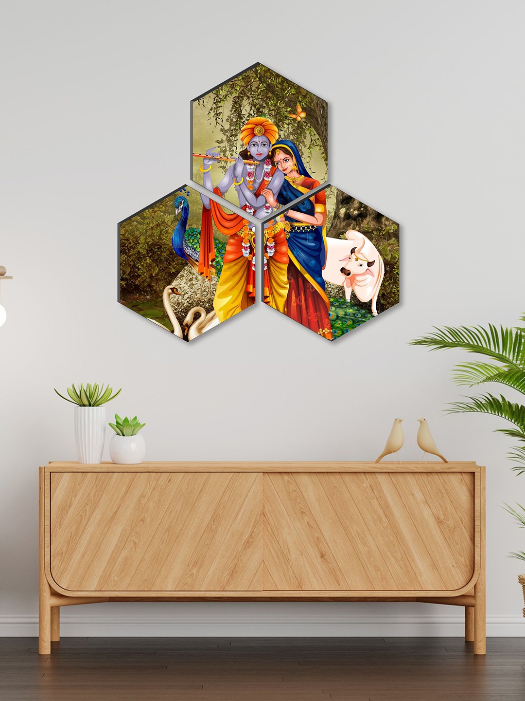 

SAF Green 3 Pieces Radha Krishna Painting Hexagon UV Textured Wall Arts