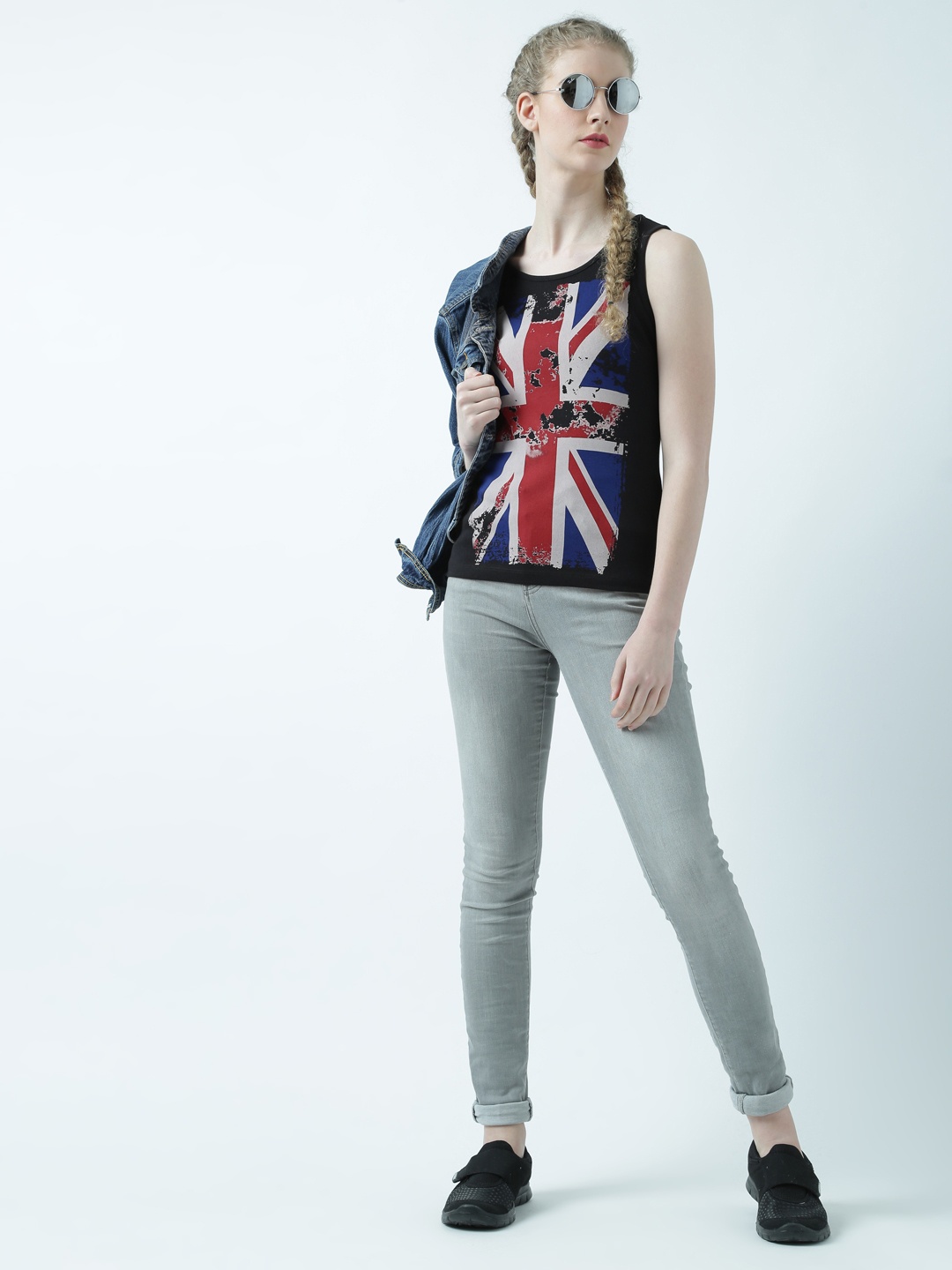 

Huetrap Women Black Printed Tank Pure Cotton Top