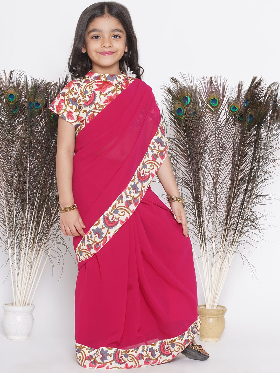 

Little Bansi Girls Floral Printed Pure Cotton Saree, Red