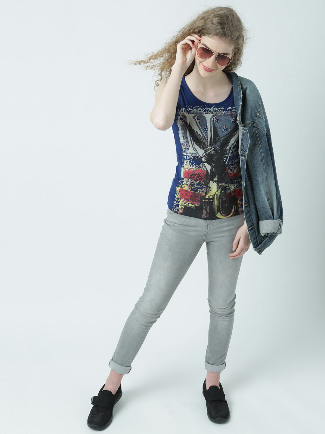 

Huetrap Women Navy Blue Printed Tank Top