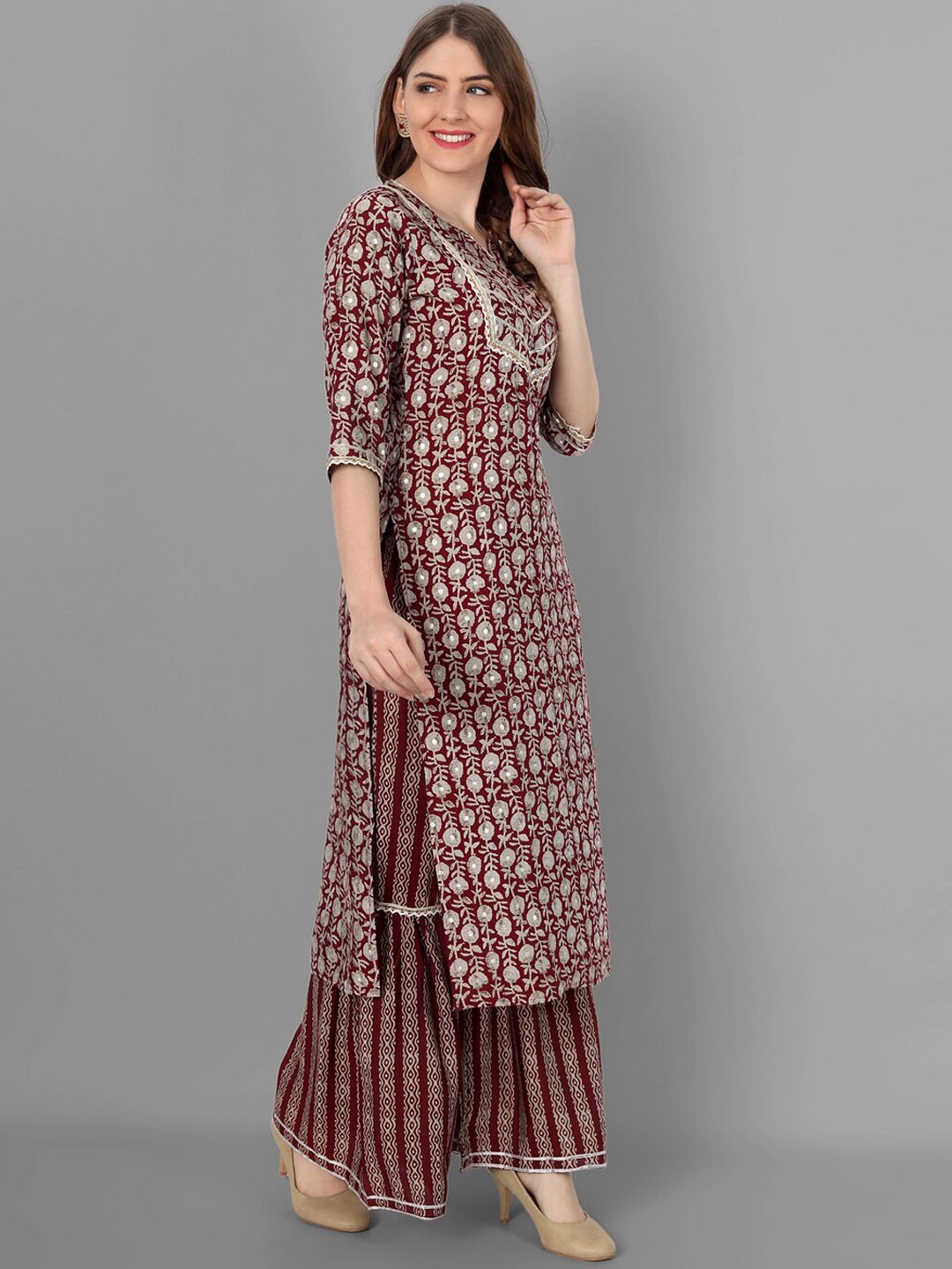 

V TRADITION Ethnic Motifs Printed Gotta Patti Kurta with Sharara, Red