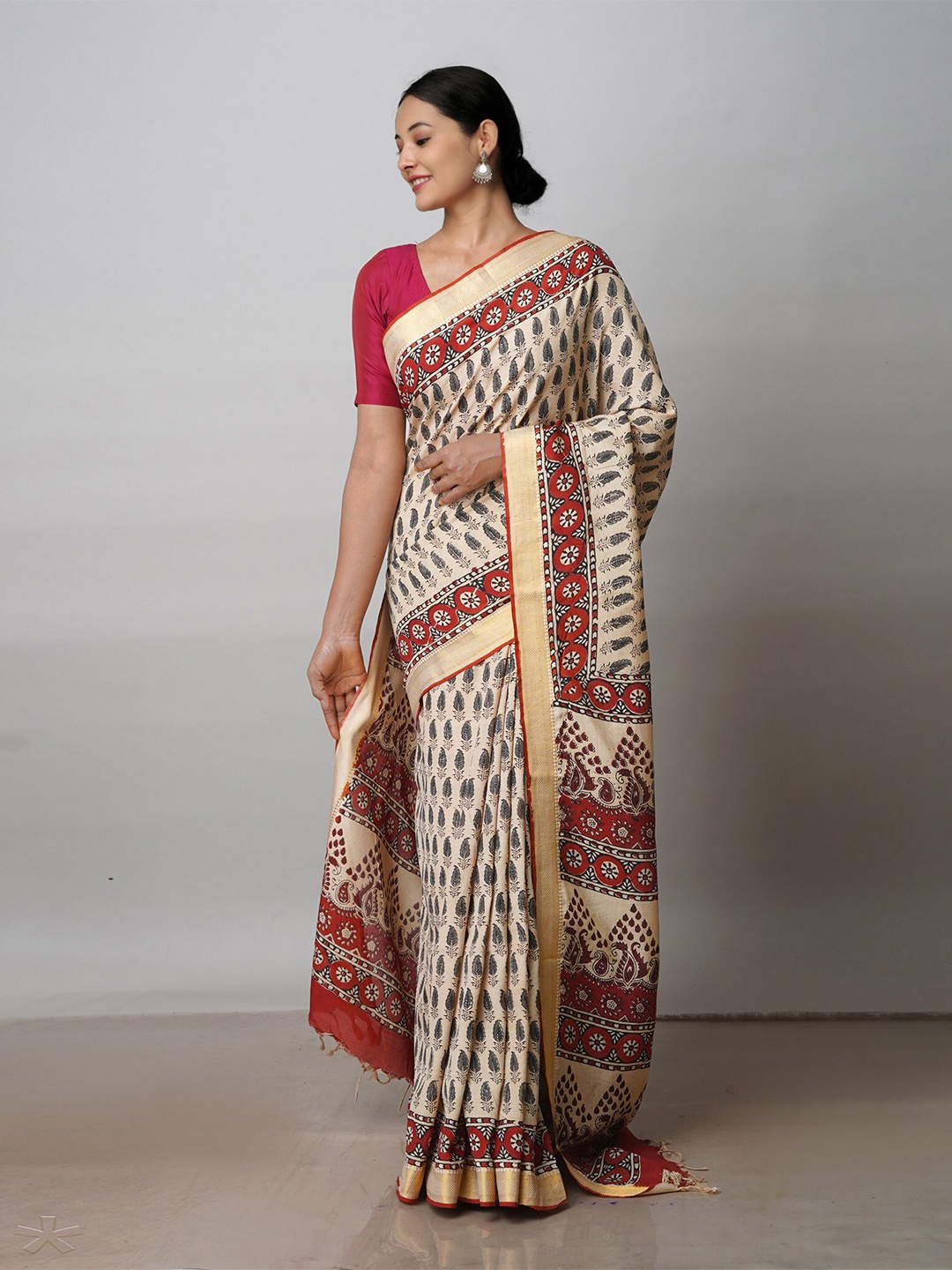 

Unnati Silks Ethnic Motifs Printed Zari Silk Cotton Mangalagiri Saree, Cream