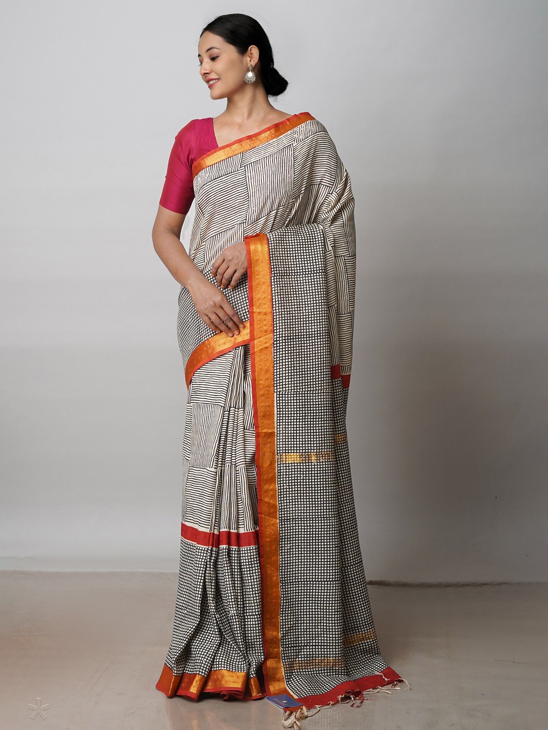 

Unnati Silks Zari Silk Cotton Mangalagiri Saree, Cream