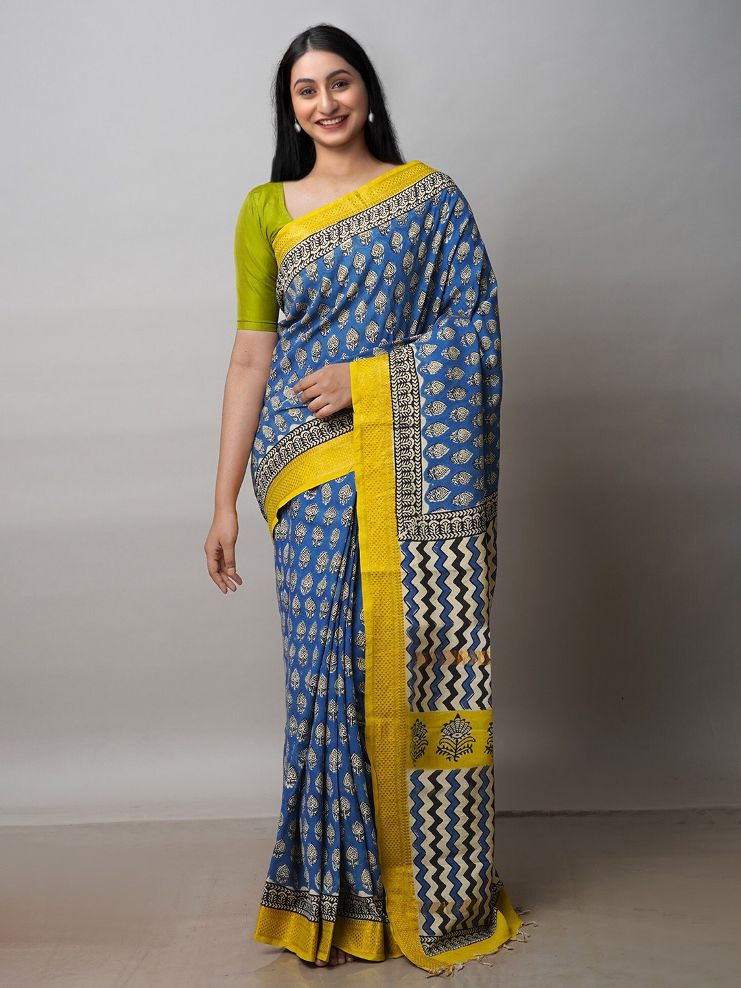 

Unnati Silks Floral Zari Silk Cotton Mangalagiri Saree, Blue