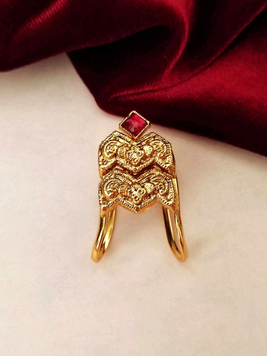 

Pihtara Jewels Gold-Plated & Stone-Studded Adjustable Finger Ring