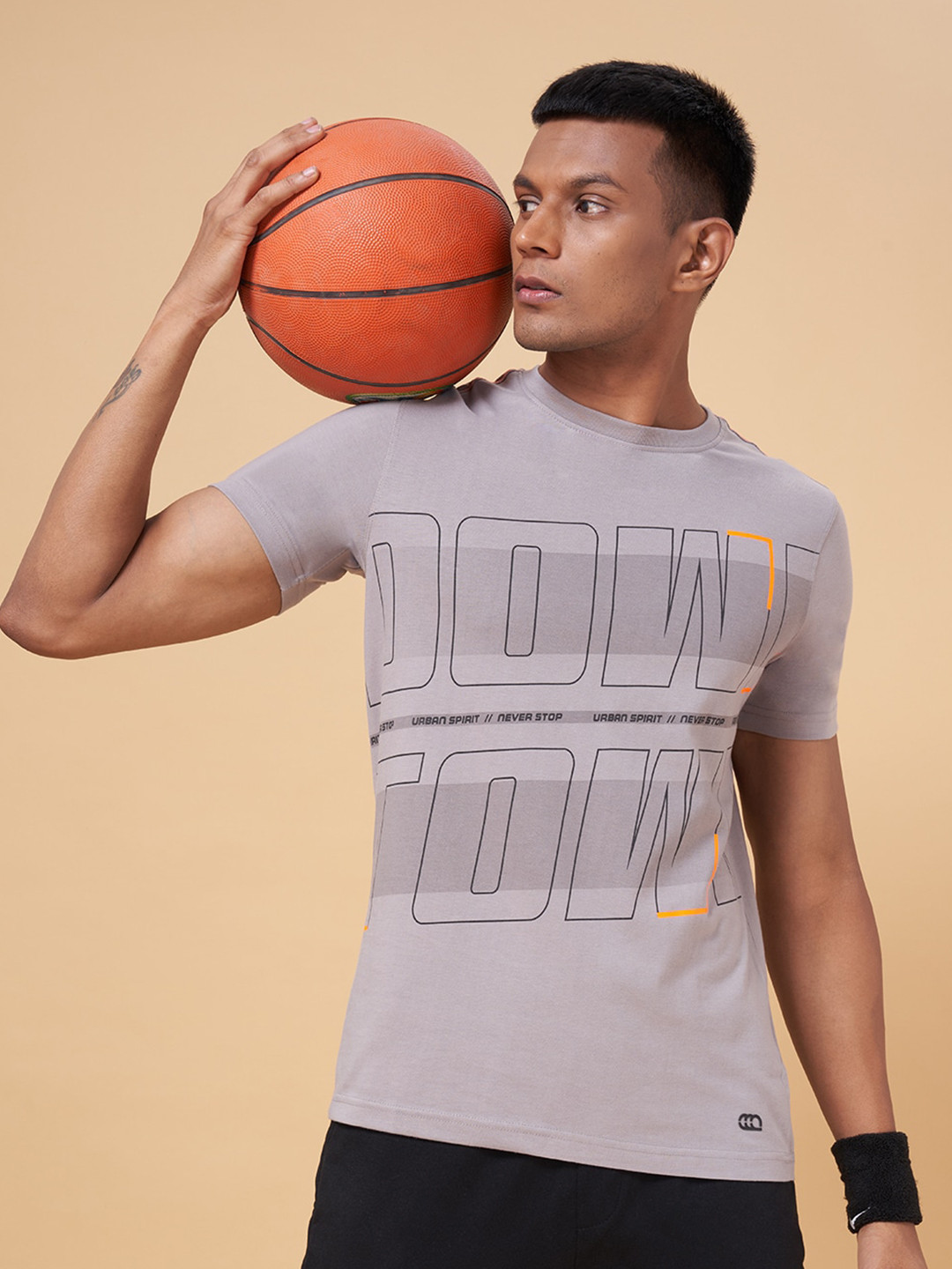 

Ajile by Pantaloons Typography Printed Slim Fit Sports T-shirt, Grey