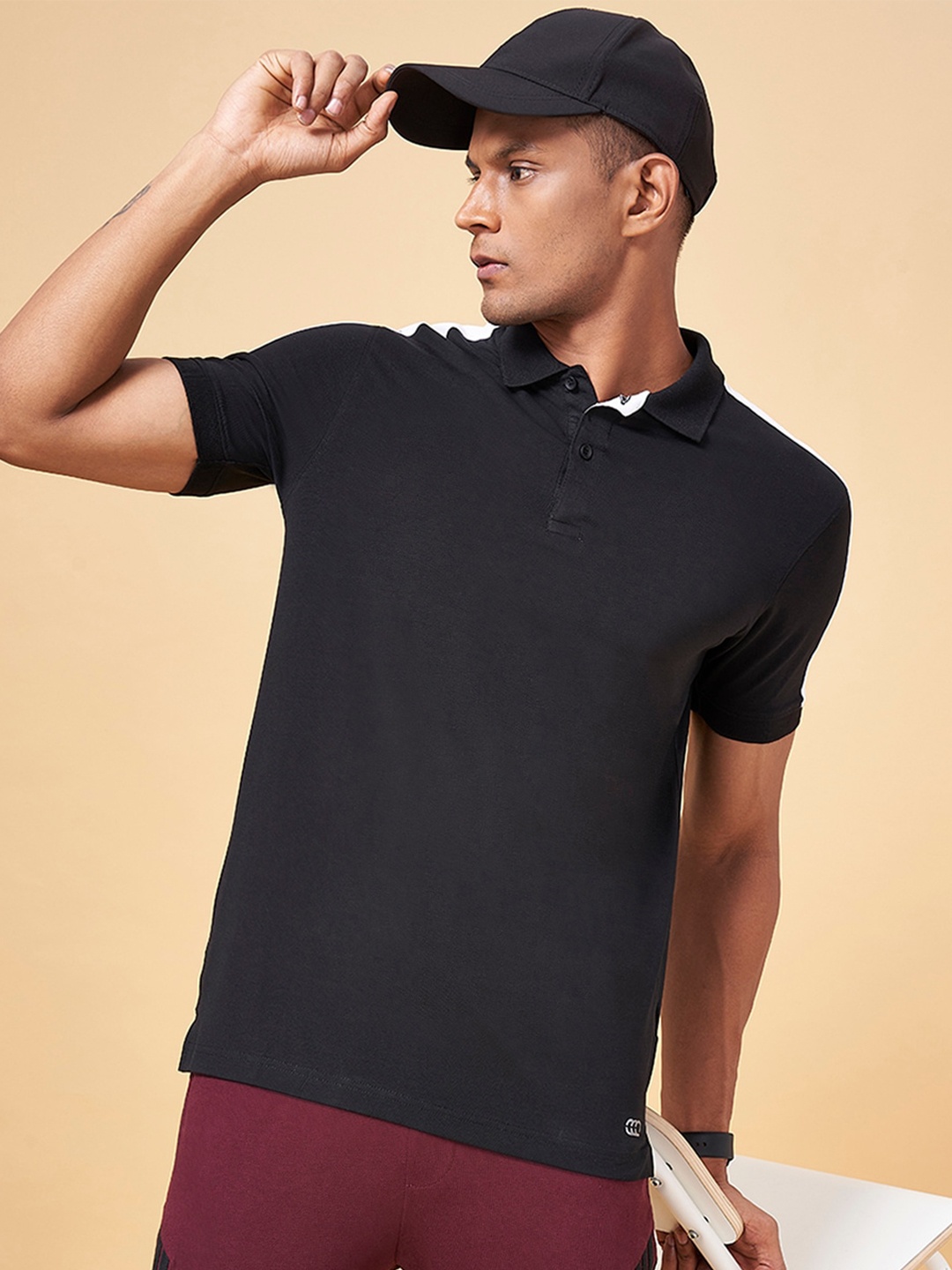 

Ajile by Pantaloons Polo Collar Slim Fit T-shirt, Black