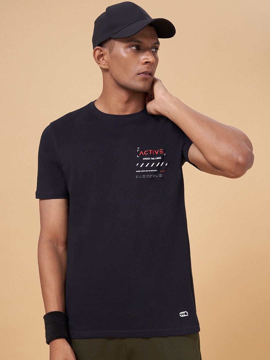 

Ajile by Pantaloons Typography Printed Slim Fit T-Shirt, Black