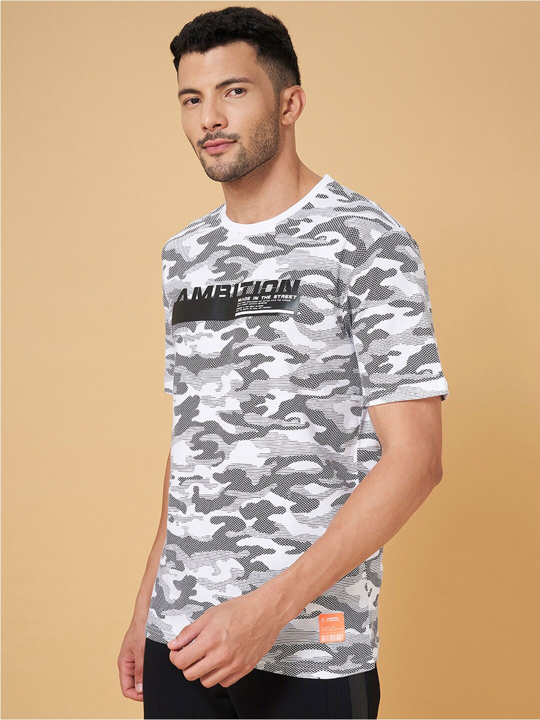 

Street Armor by Pantaloons Graphic Printed Training Or Gym Pure Cotton T-Shirt, White