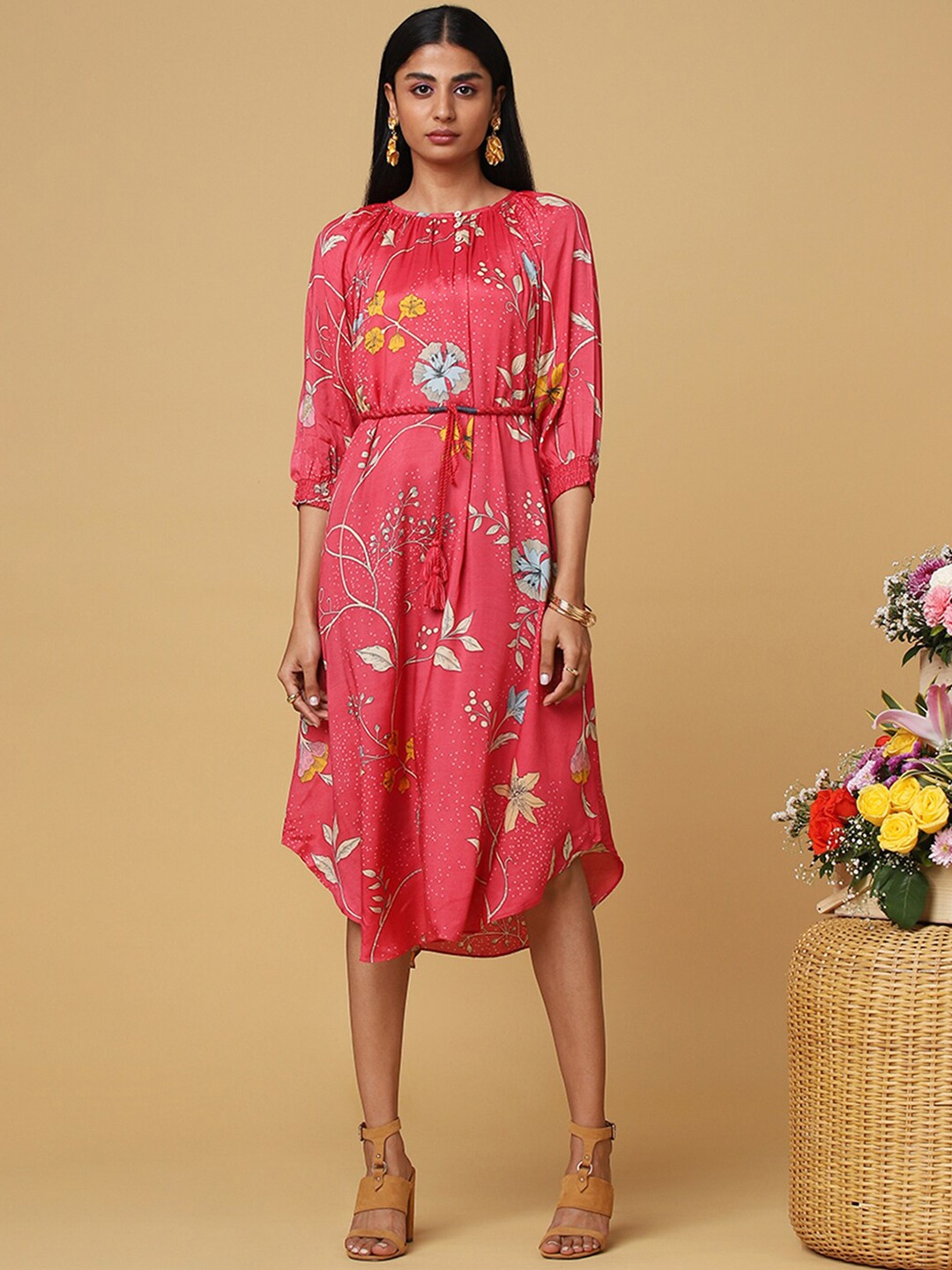 

Marigold Lane Floral Printed Puff Sleeve A-Line Midi Dress With Belt, Pink