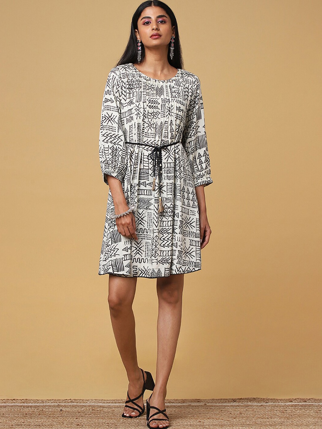 

Marigold Lane Ethnic Motifs Printed A-Line Dress With Belt, White
