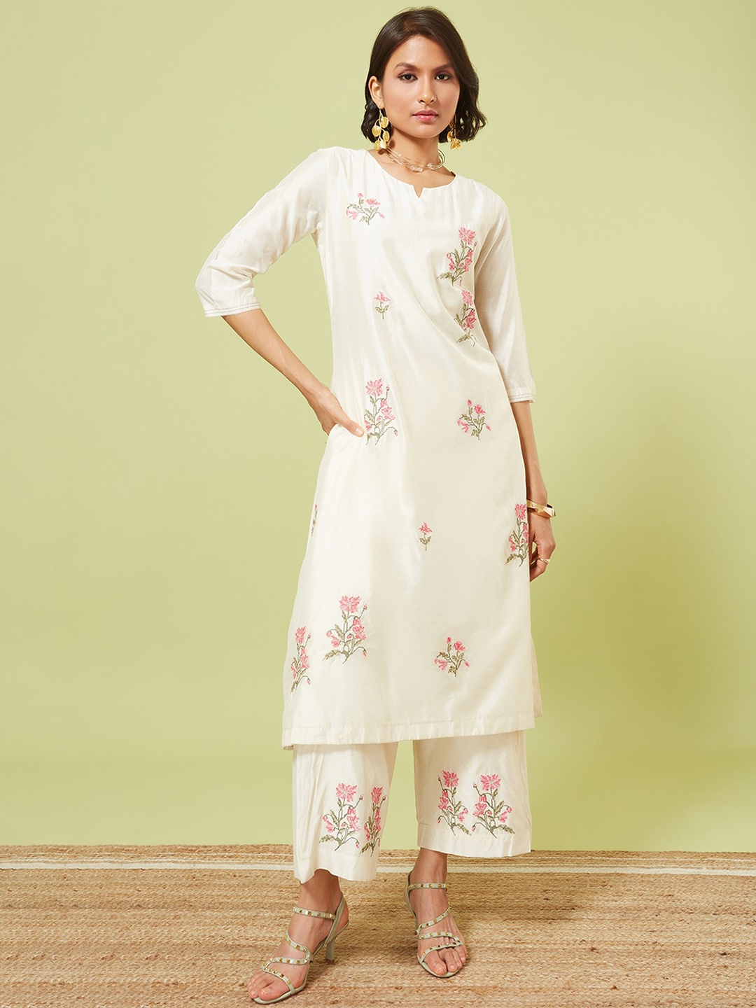 

Marigold Lane Ethnic Motifs Embroidered Straight Kurta & Trousers With Dupatta, White
