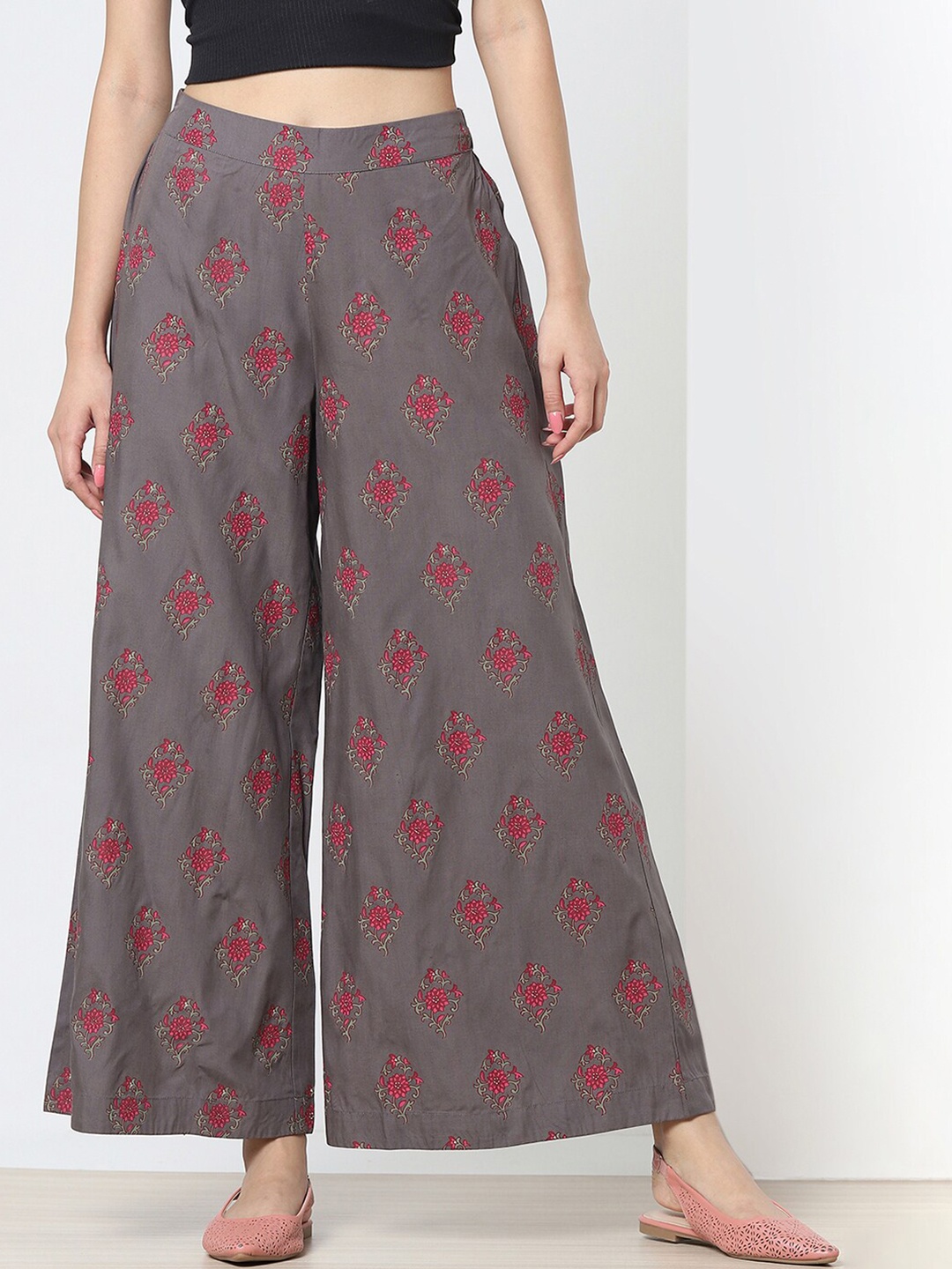 

Marigold Lane Women Ethnic Motifs Printed Wide Leg Cotton Palazzos, Grey