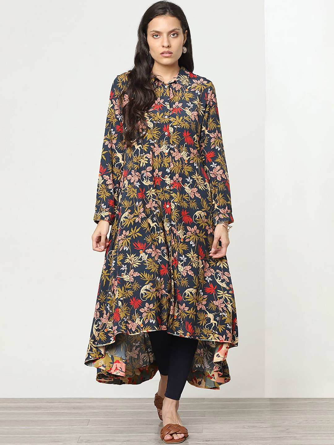 

Marigold Lane Floral Printed Anarkali Kurta, Navy blue