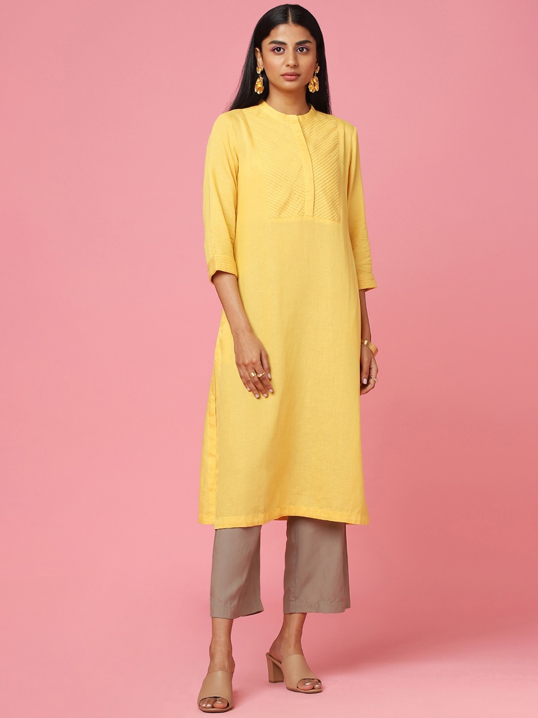 

Marigold Lane Yoke Design Band Collar A-Line Kurta, Yellow