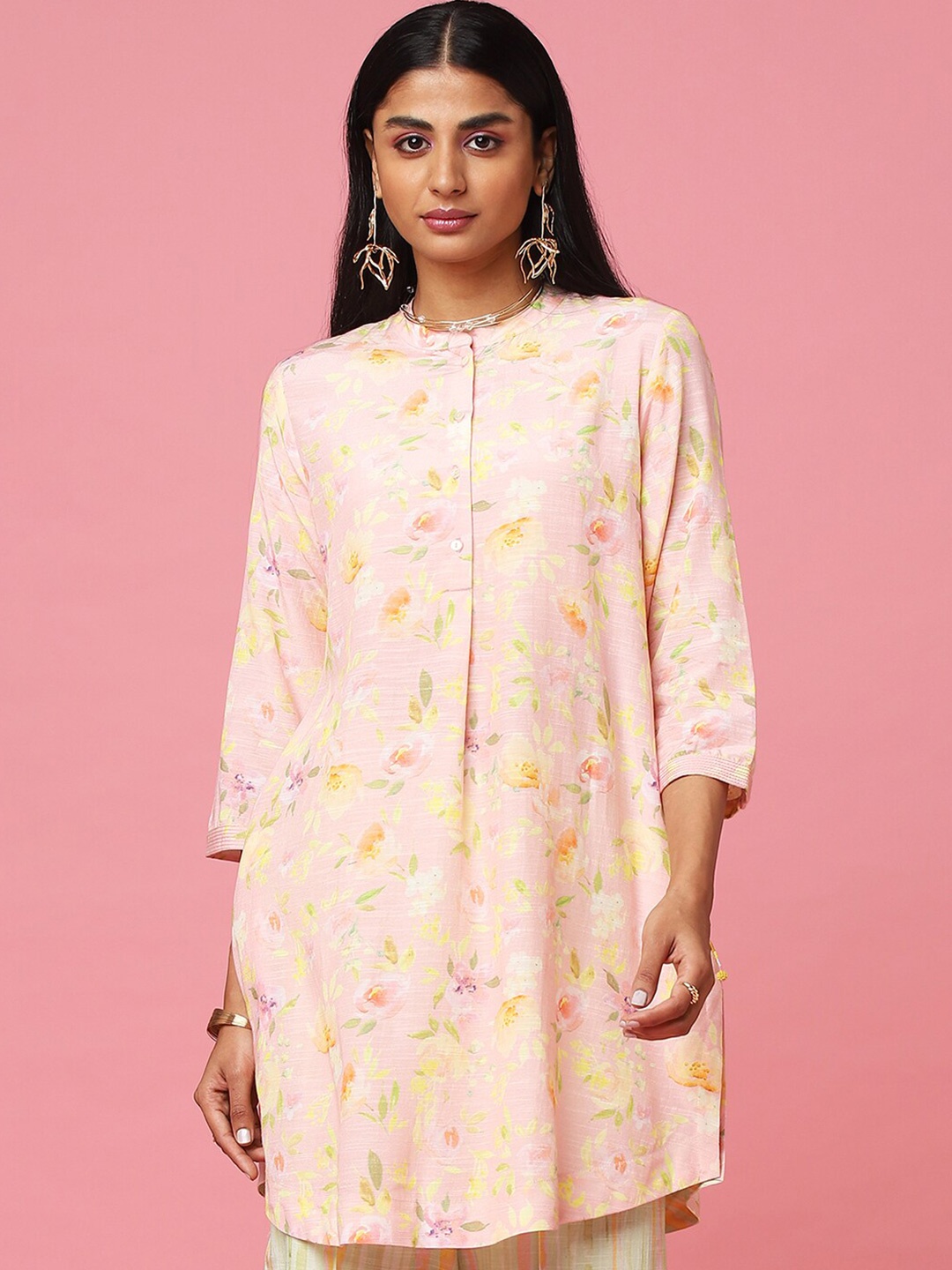 

Marigold Lane Printed Mandarin Collar Viscose Rayon Tunic, Peach