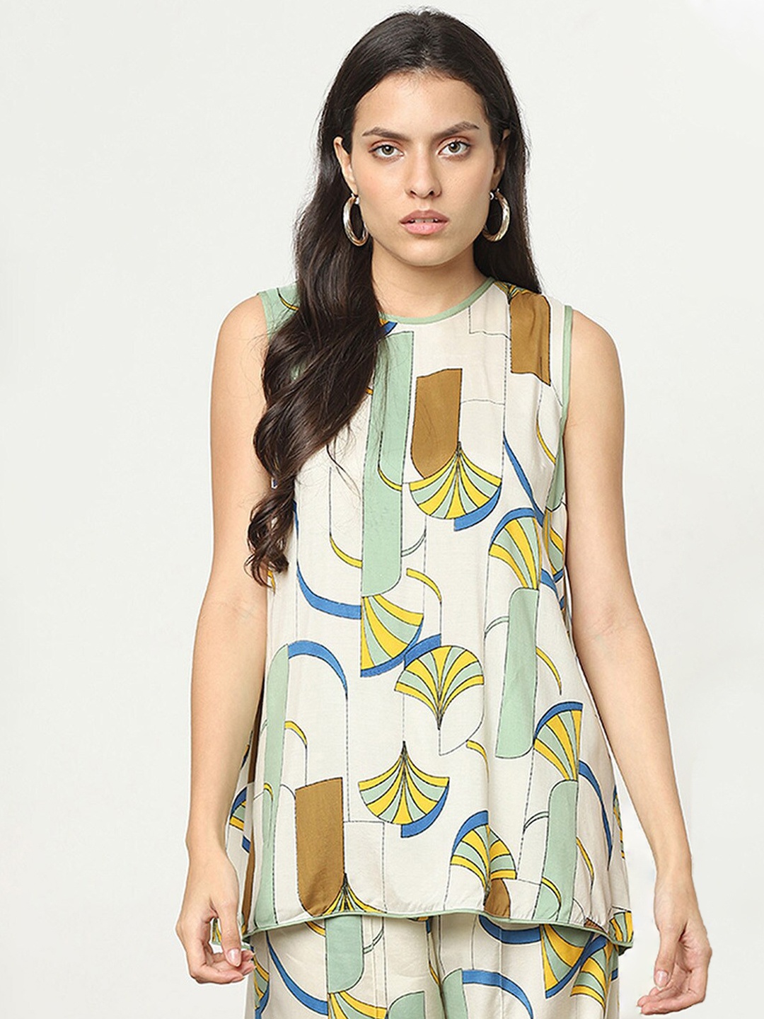 

Marigold Lane Abstract Printed Round Neck Sleeveless Top, Beige
