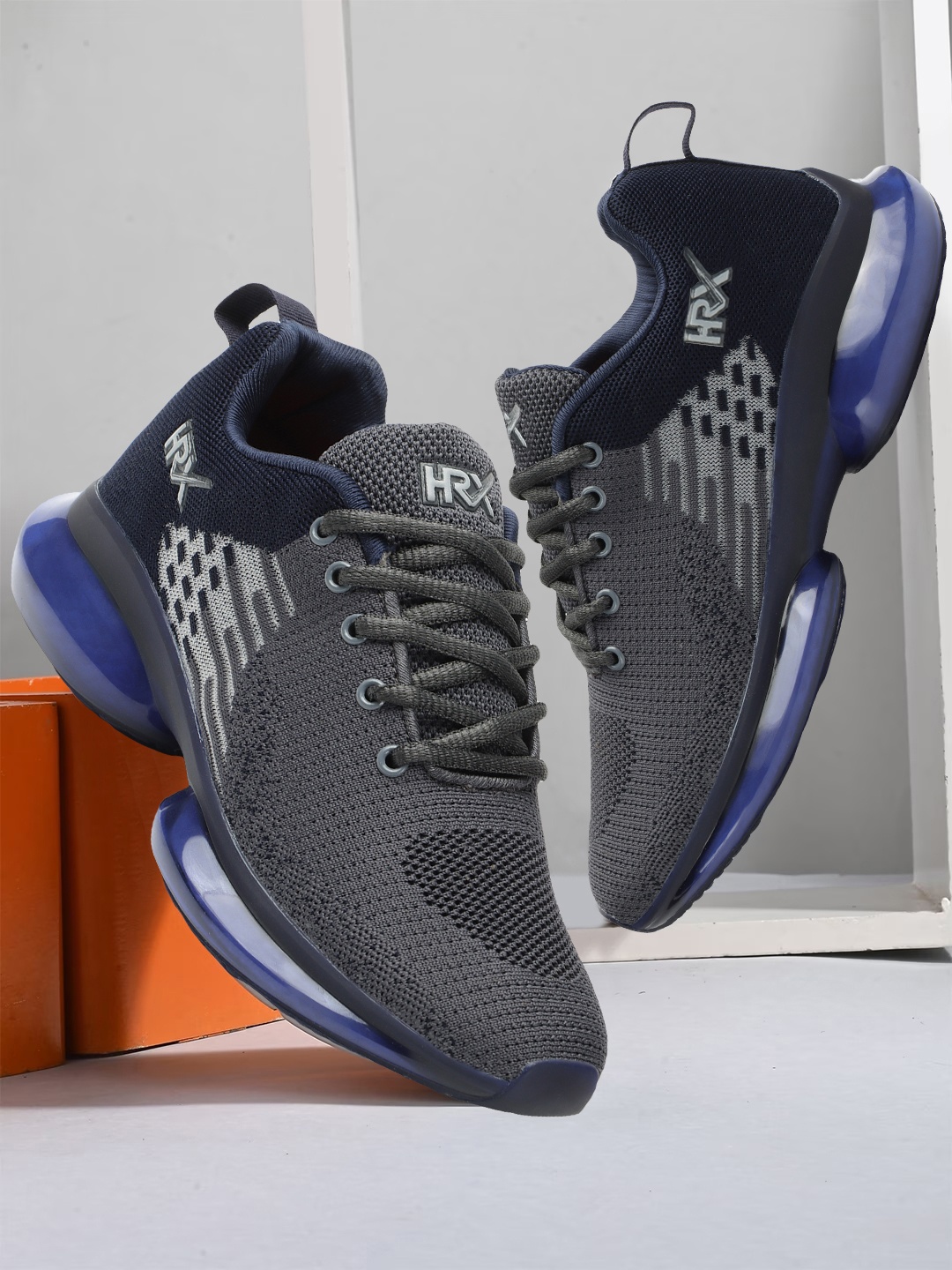 

HRX by Hrithik Roshan Men Grey & Navy Blue COMENT Flyknit Textile Marking Running Shoes