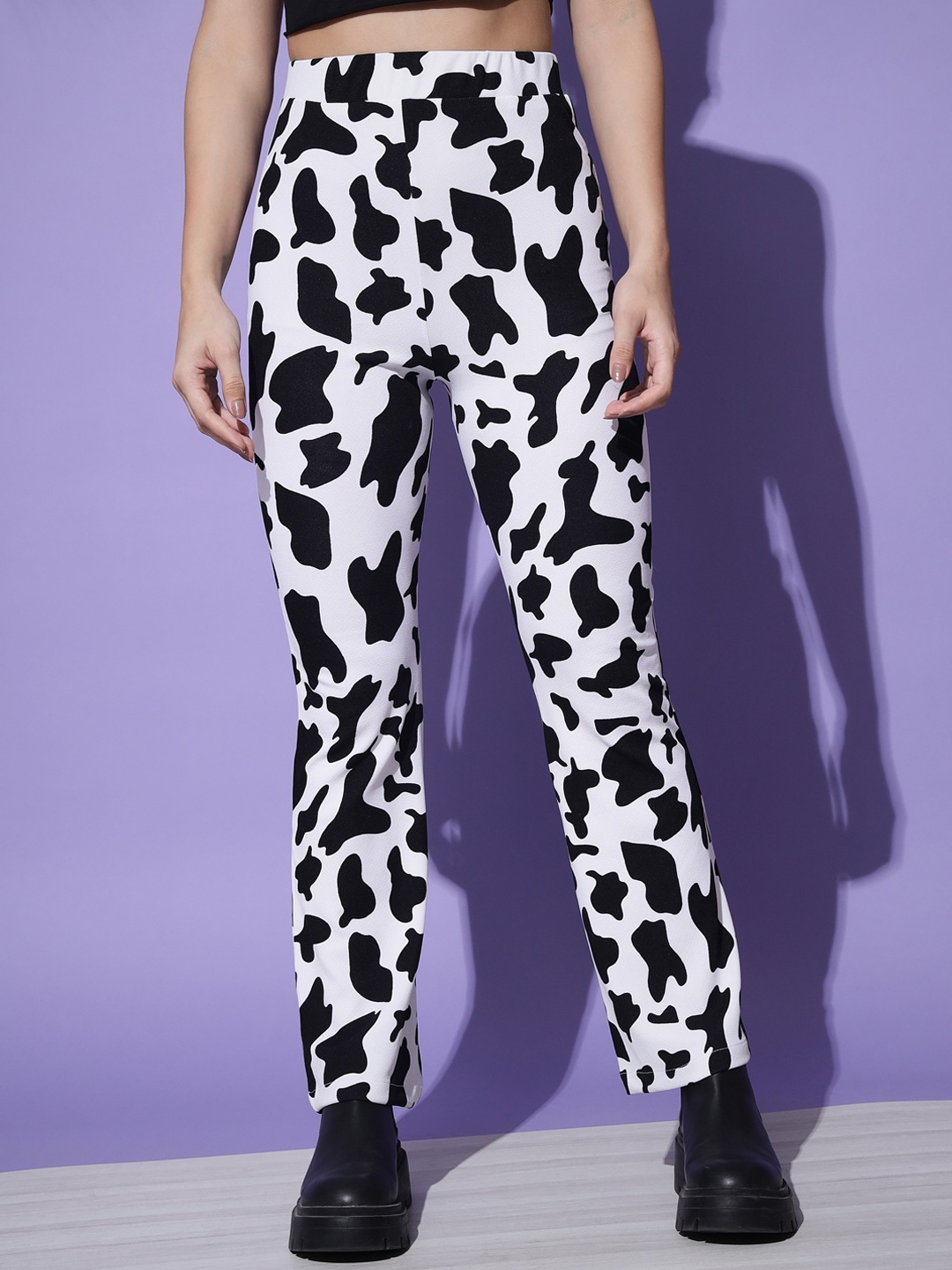 

BAESD Women Printed Smart Trousers, White