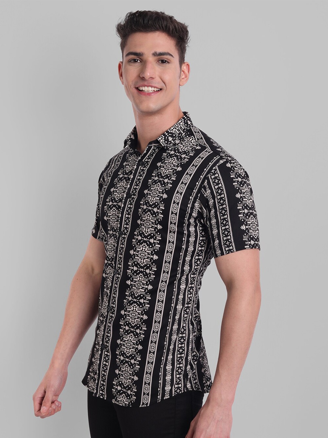 

Majestic Man Men Smart Slim Fit Printed Pure Cotton Casual Shirt, Black