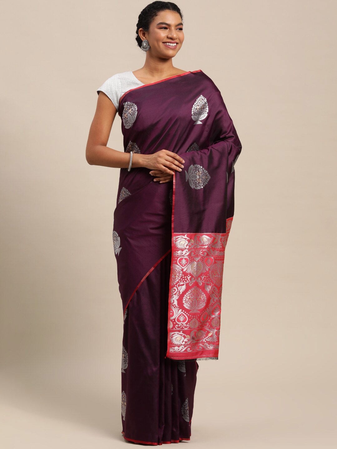 

AVANTIKA FASHION Ethnic Motif Woven Design Zari Pure Silk Kanjeevaram Saree, Burgundy