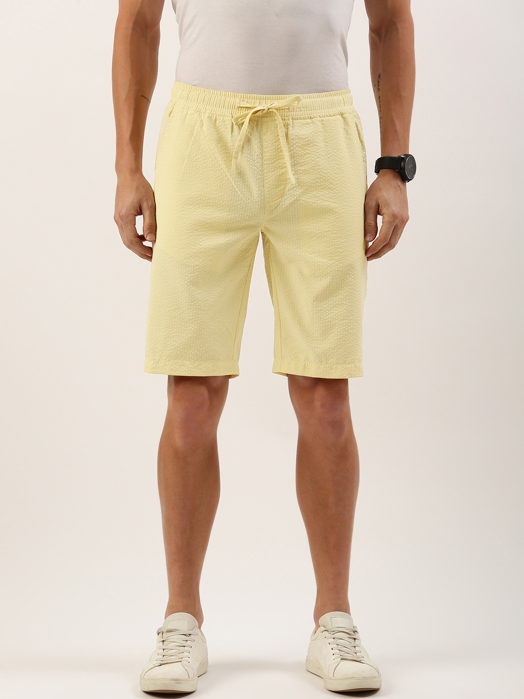 

Bene Kleed Men Self Design Regular Shorts, Yellow