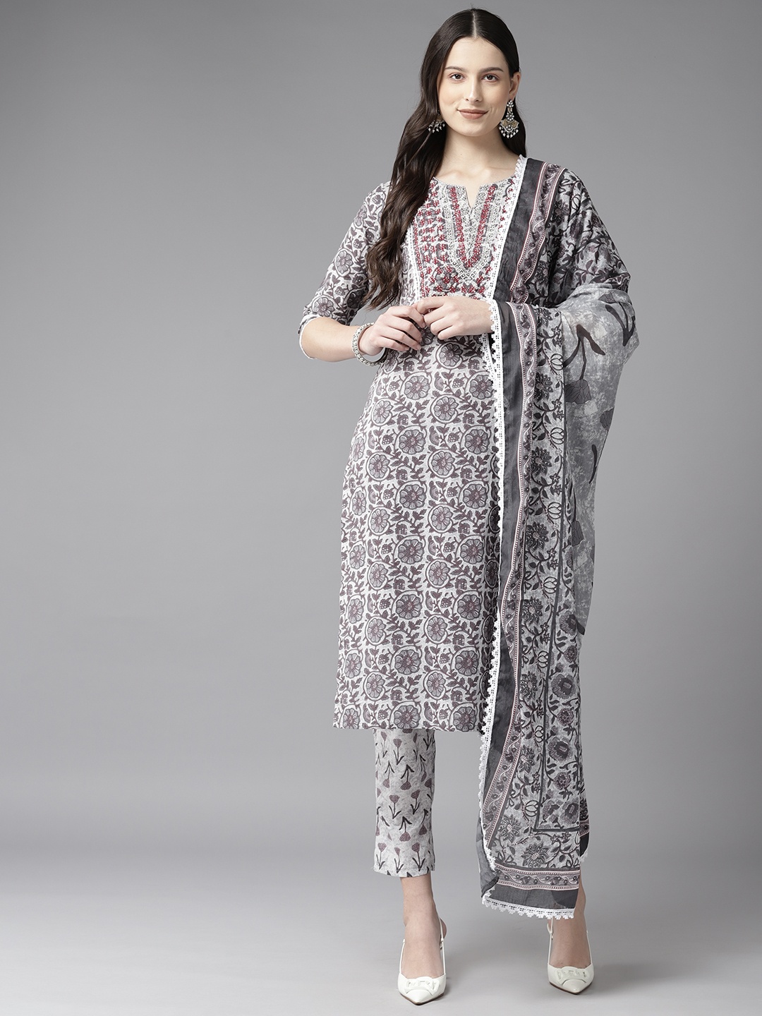 

Ginni Arora Label Floral Printed Pure Cotton Kurta With Trousers & Dupatta, Grey