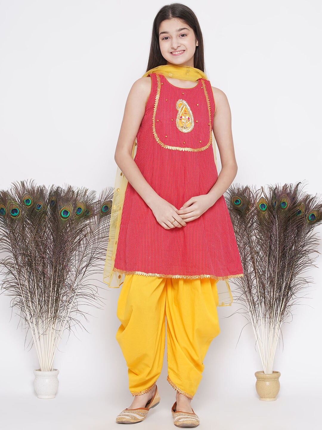 

Little Bansi Girls Striped Patch Work Pure Cotton Kurta With Salwar & Dupatta, Red