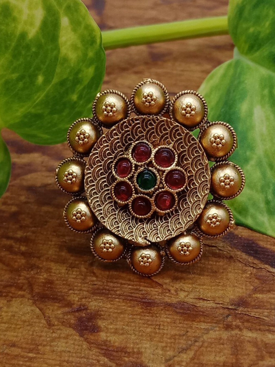 

AASHISH IMITATION Copper-Plated Kundan & Ruby Studded Finger Ring