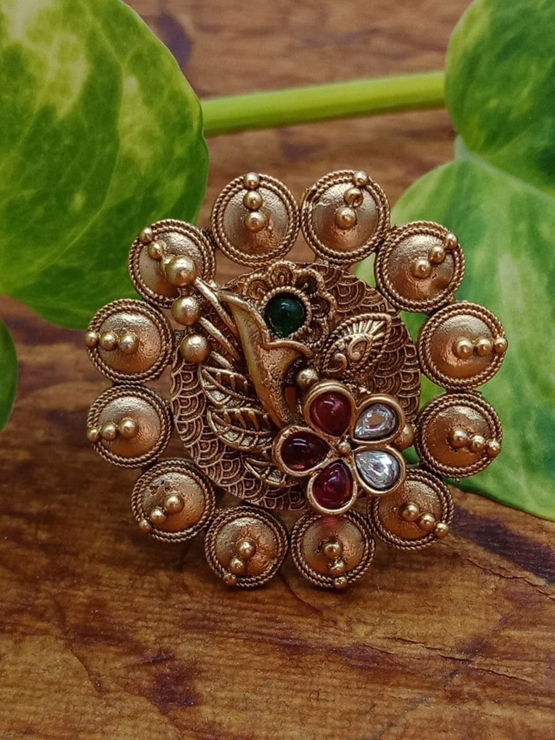 

AASHISH IMITATION Copper-Plated Kundan & Studded Ring