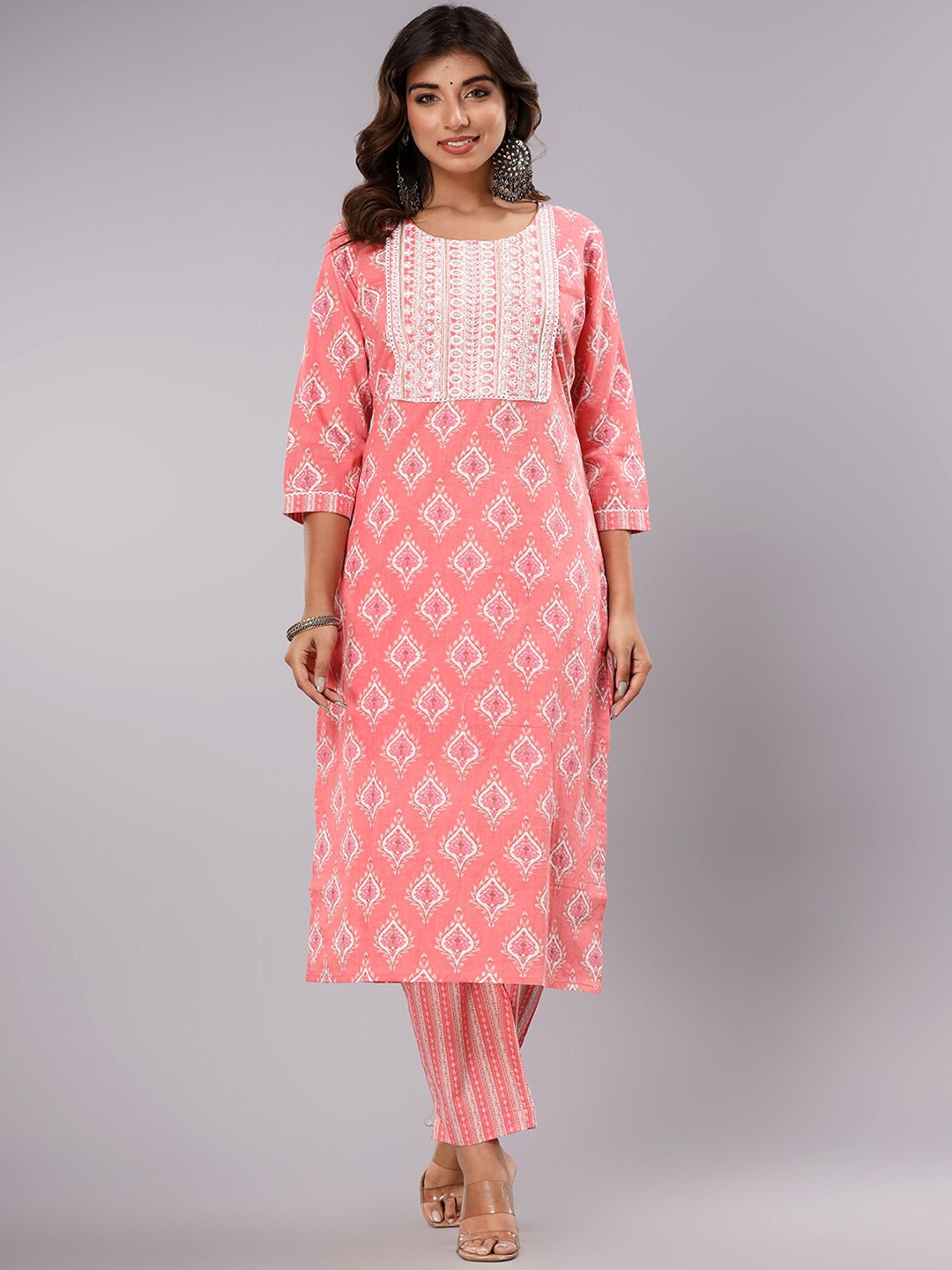 

gvs shoppe Printed Pure Cotton Kurta with Trousers & Dupatta, Peach