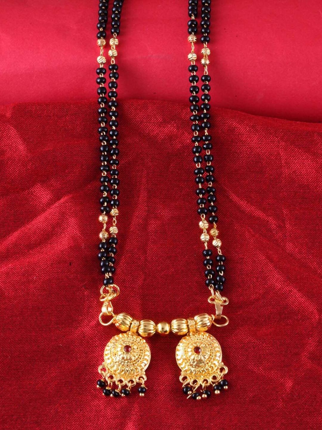 

MEENAZ Gold-Plated Stone-Studded & Beaded Mangalsutra