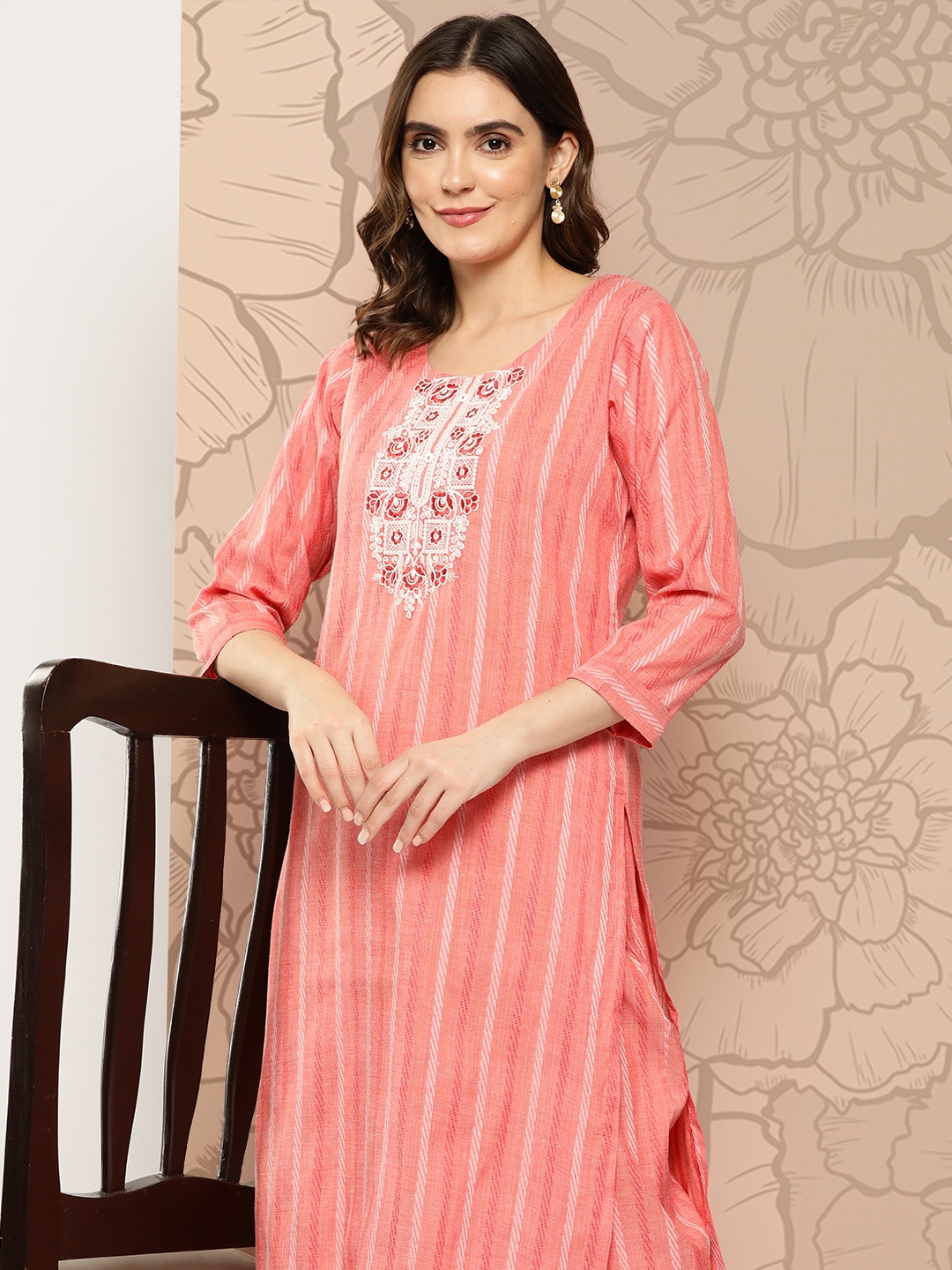 

ZOLA Floral Embroidered Regular Pure Cotton Kurta with Trousers, Peach