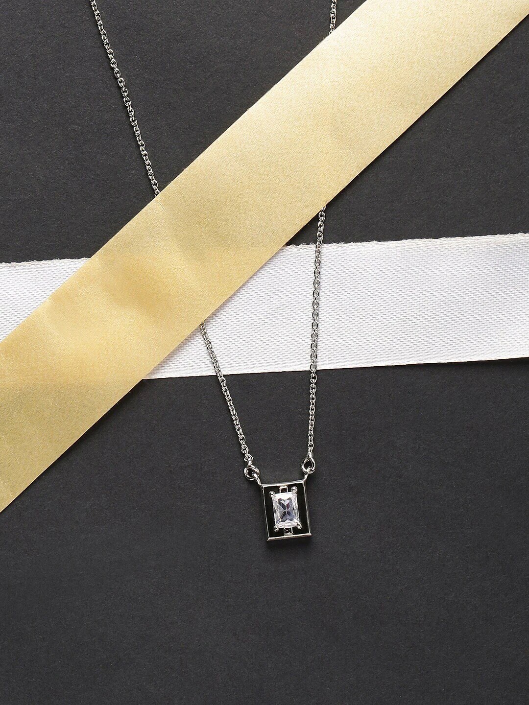 

DressBerry White Brass Silver-Plated Necklace