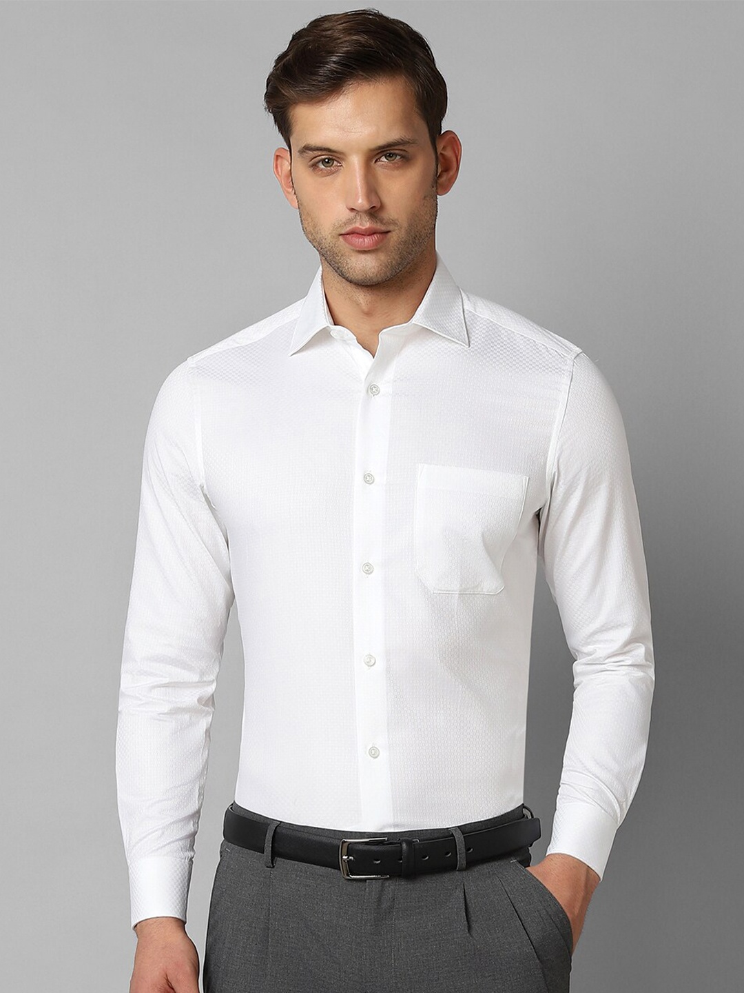 

Louis Philippe Spread Collar Pure Cotton Formal Shirt, White