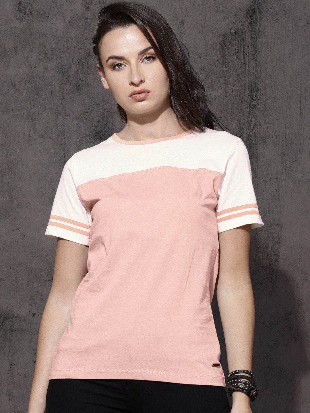 

Roadster Women Peach-Coloured & White Colourblocked Round Neck T-shirt
