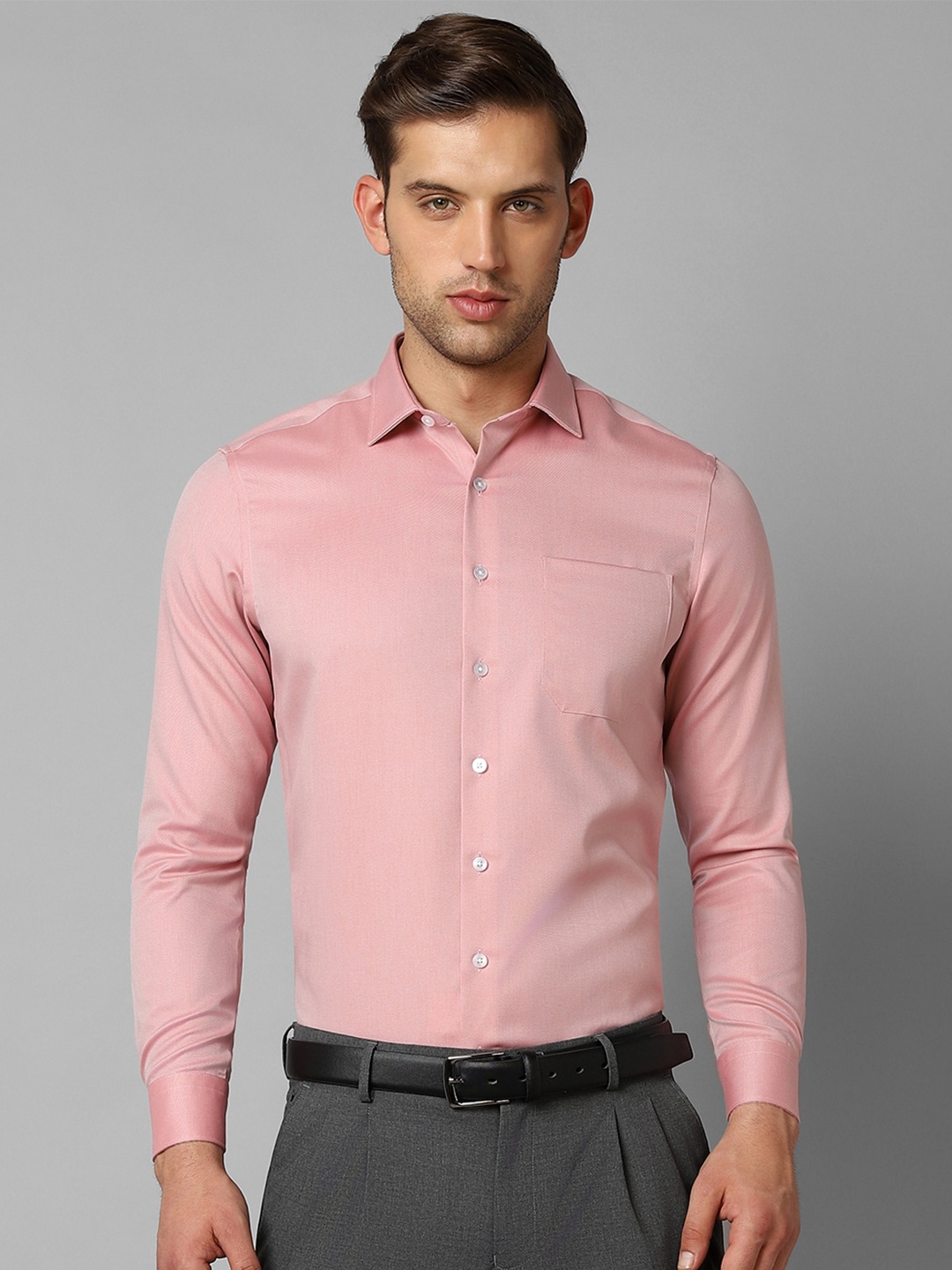 

Louis Philippe Spread Collar Pure Cotton Slim Fit Formal Shirt, Pink