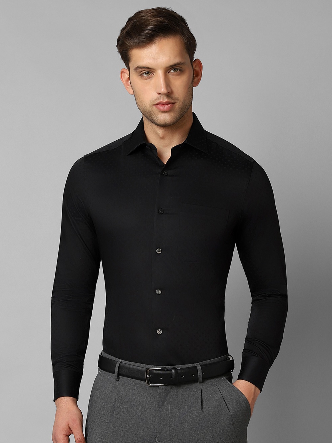 

Louis Philippe Spread Collar Casual Pure Cotton Shirt, Black