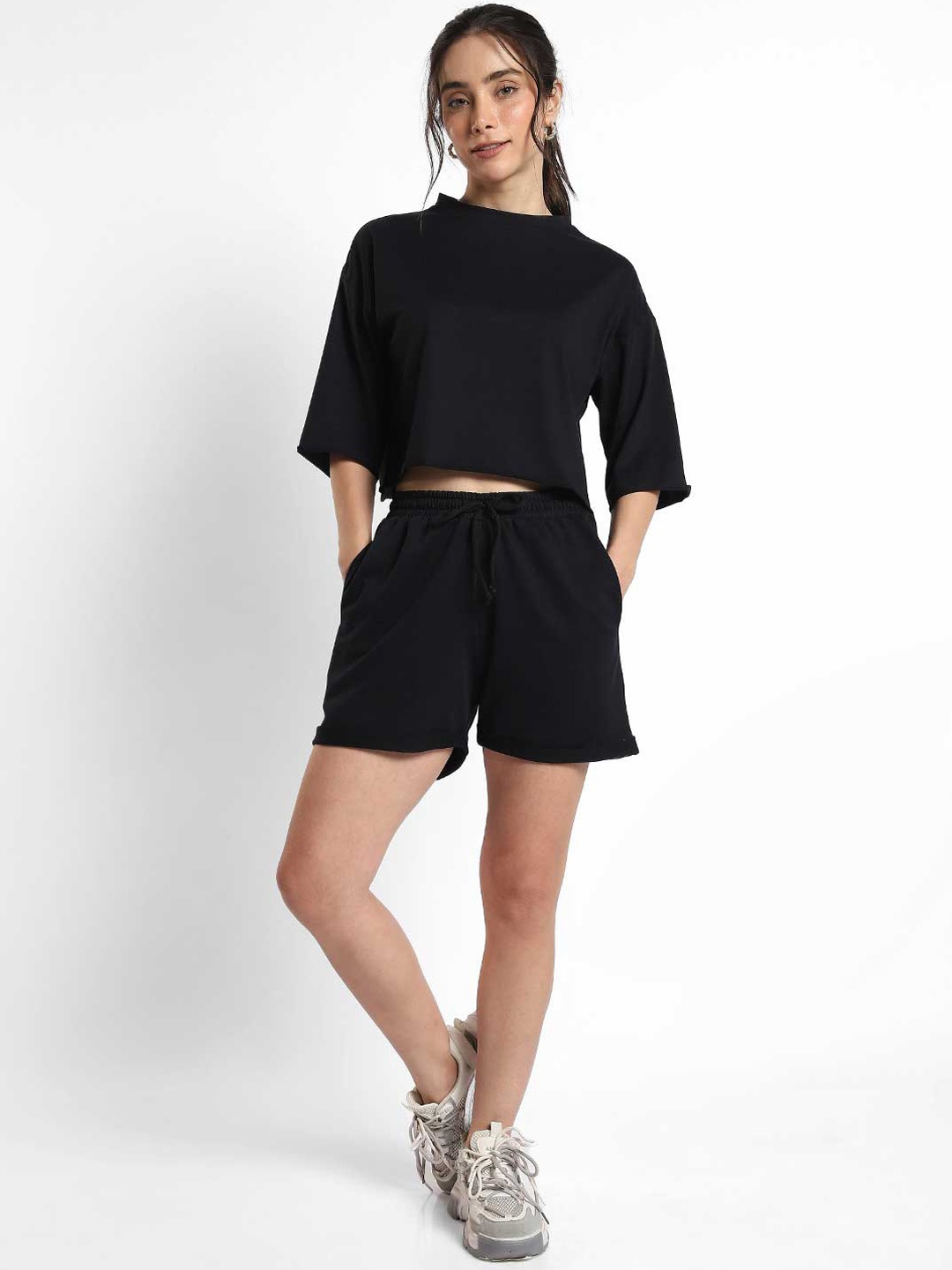 

NOBERO Estelle Round Neck Crop T-shirt With Shorts, Black