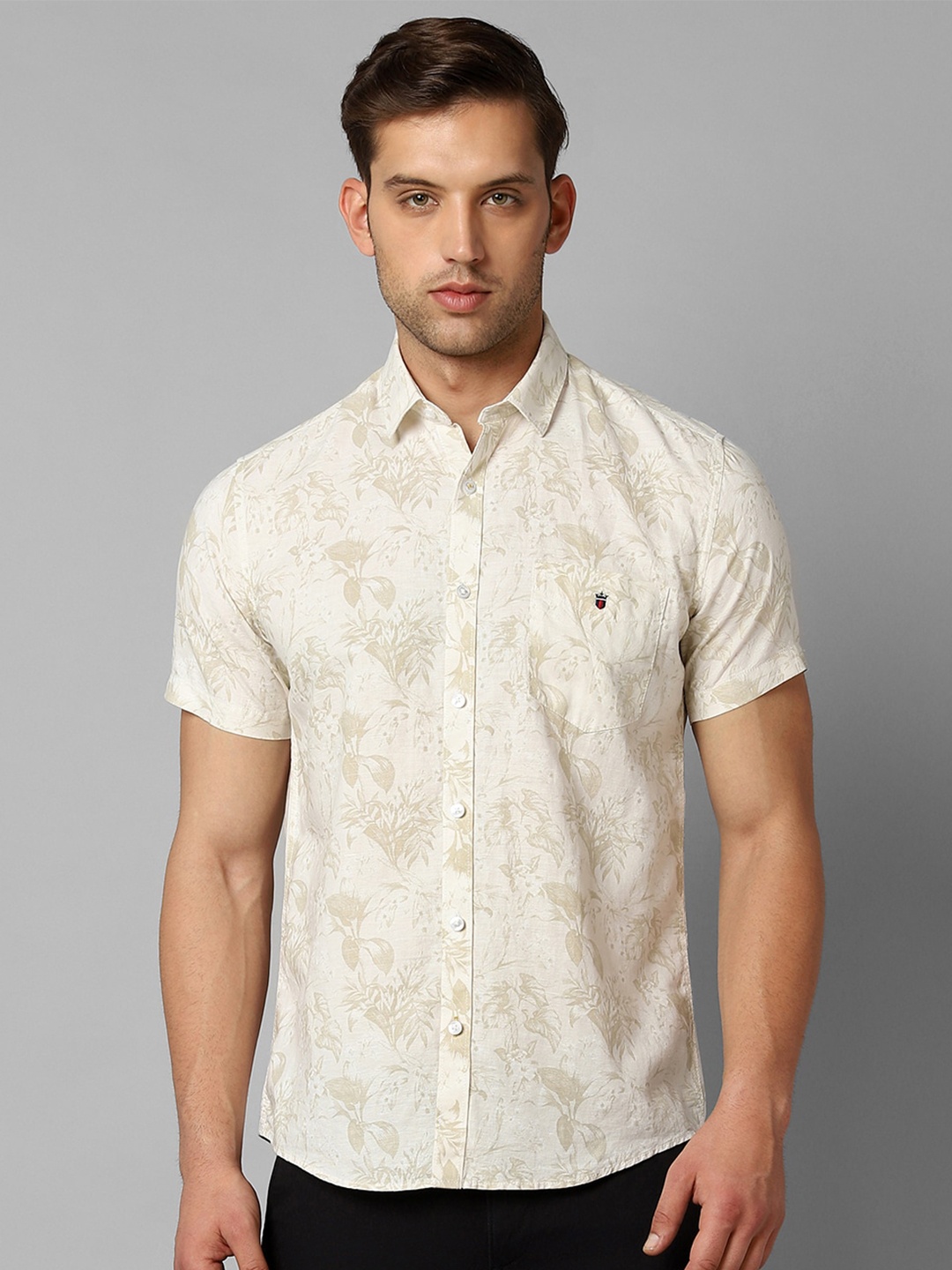 

Louis Philippe Sport Men Floral Printed Slim Fit Opaque Casual Shirt, Cream
